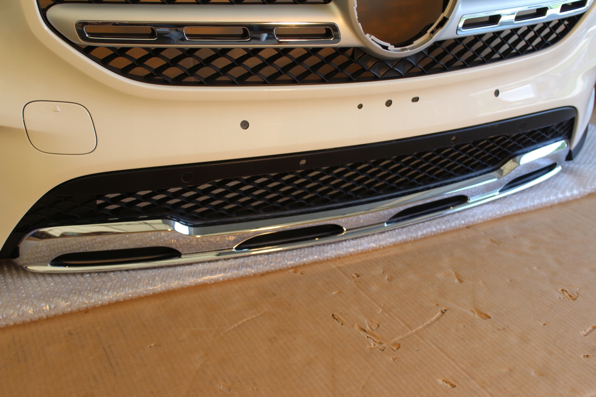 Zderzak przód przedni Mercedes GLB 247 KOLOR 149 Typ samochodu Samochody osobowe