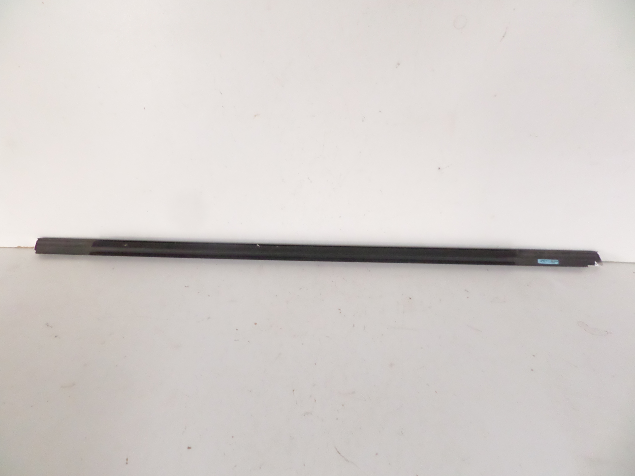 moulding dust right rear part OPEL ASTRA IV J 09