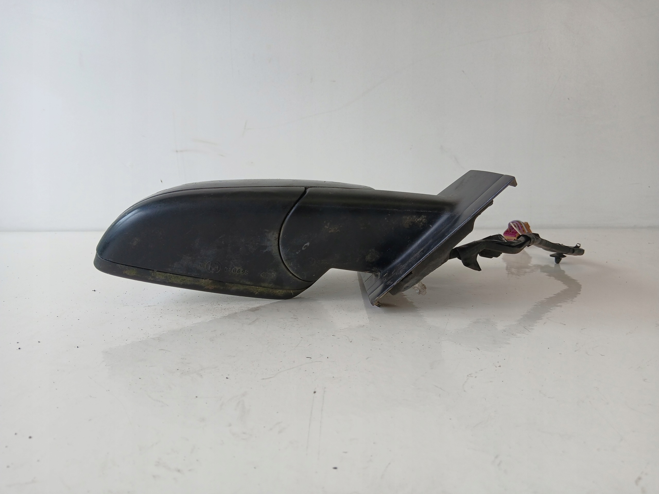 VW POLO 9N mirror right LC9Z 5 PIN