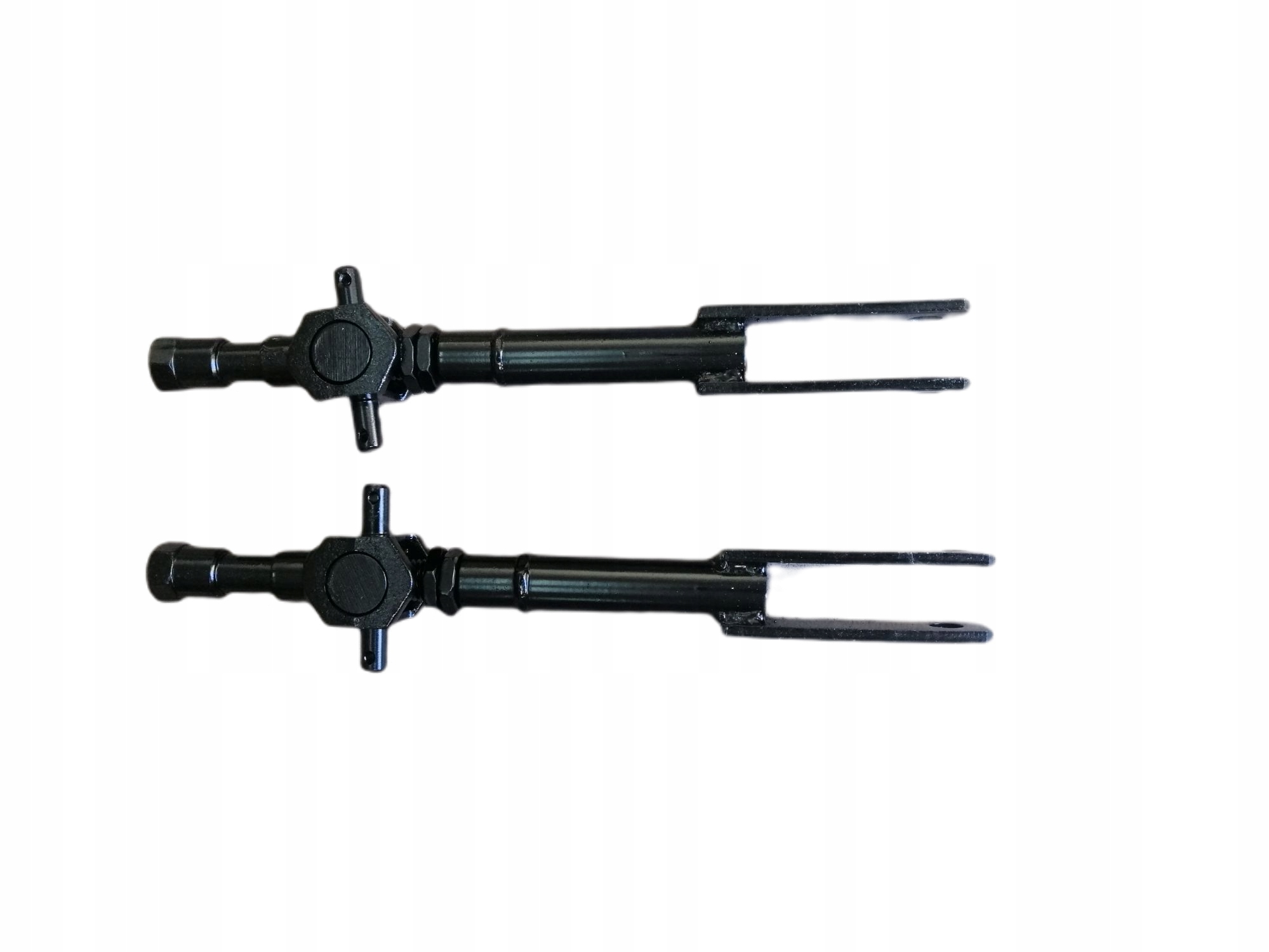 KOMPLET WIESZAK LEWY PRAWY T 25 WŁADIMIREC 2 SZT Producent części Ukraina