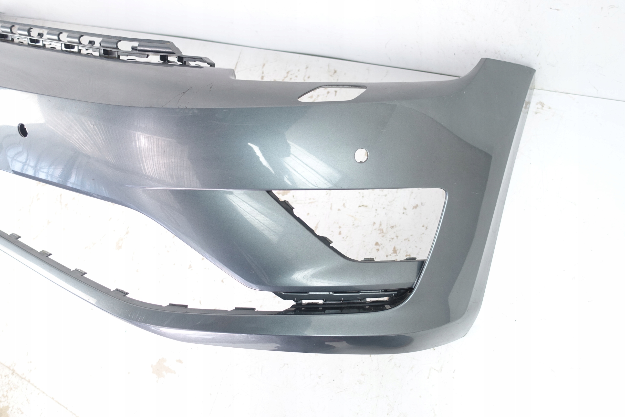 VW SPORTSVAN 510 2014- bumper front front 510807221F