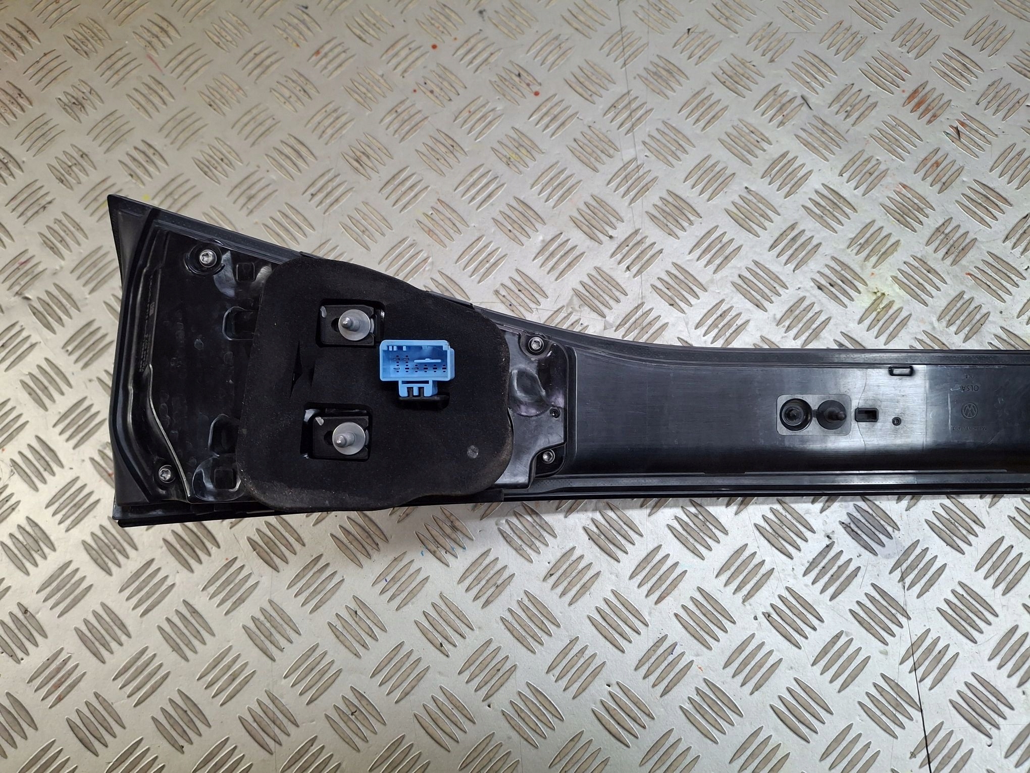 light rear for the bonnet LED cap VW ID4 ID.4 2020R->