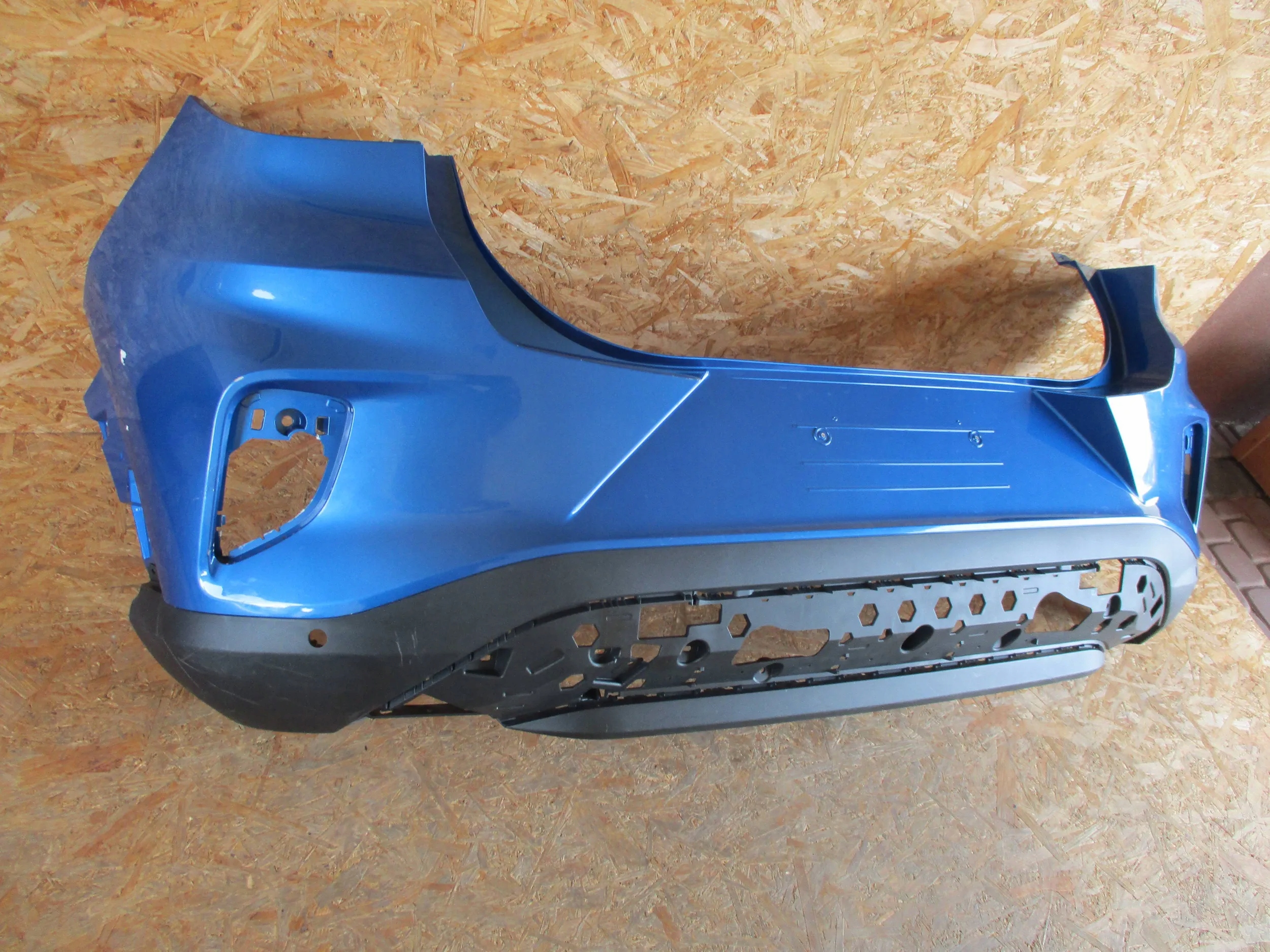 lökhárító far hátsó FORD PUMA MK2