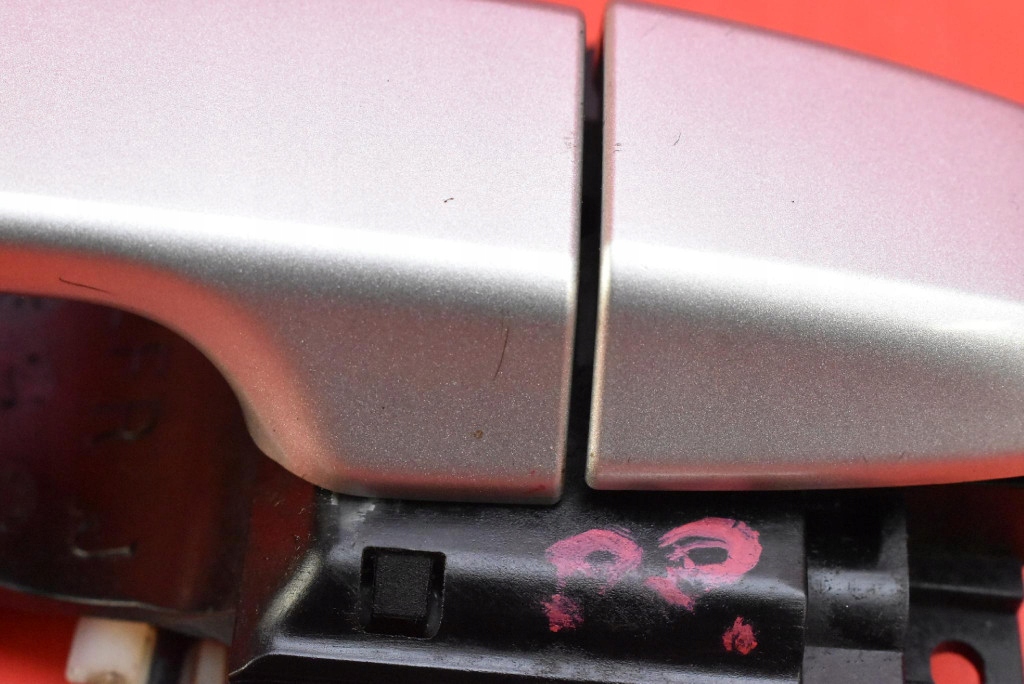 handle right front front 1FZ TOYOTA AURIS 2 II LIFT 15-18