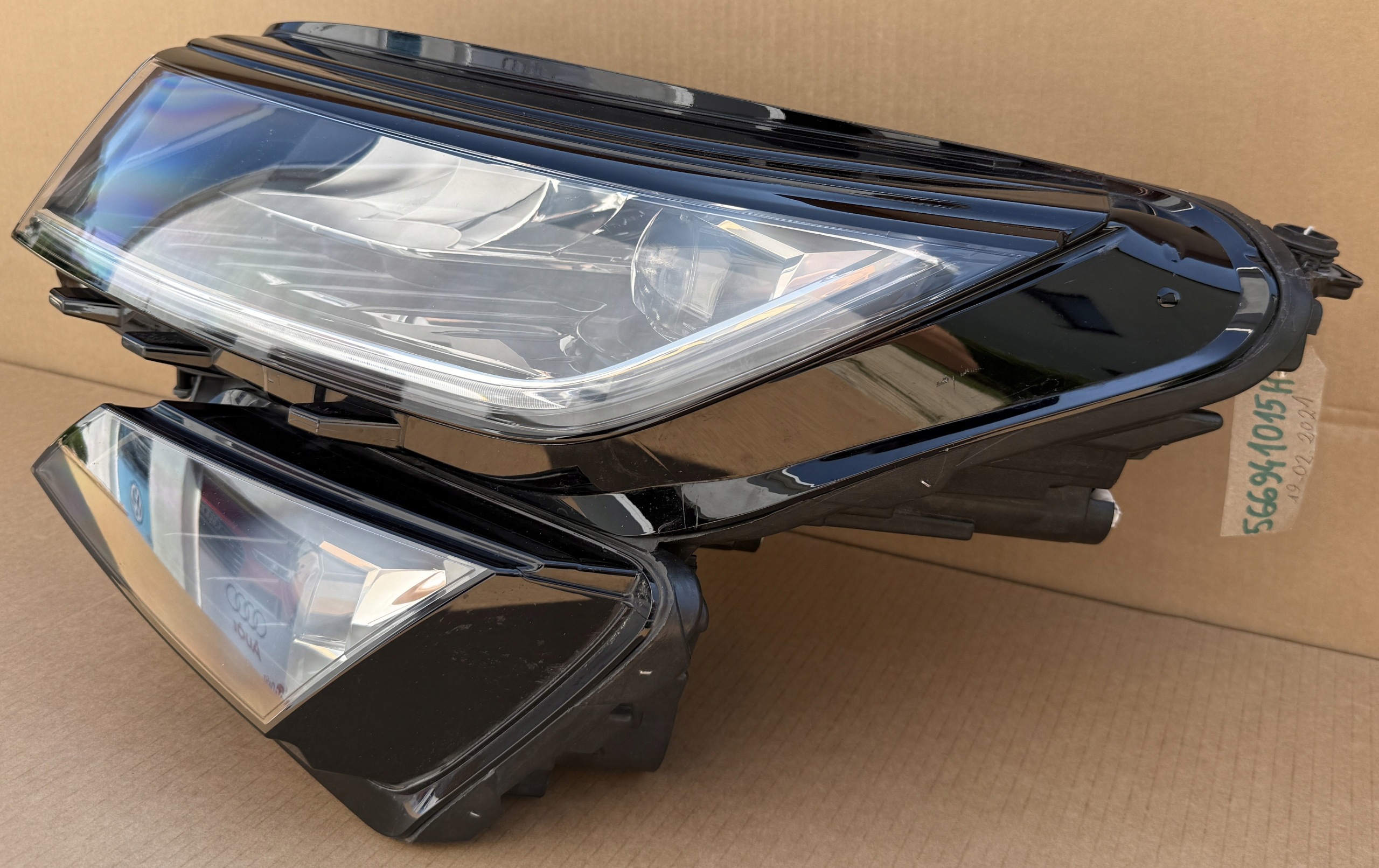 light front SKODA KODIAQ 566941015H FULL LED original as new