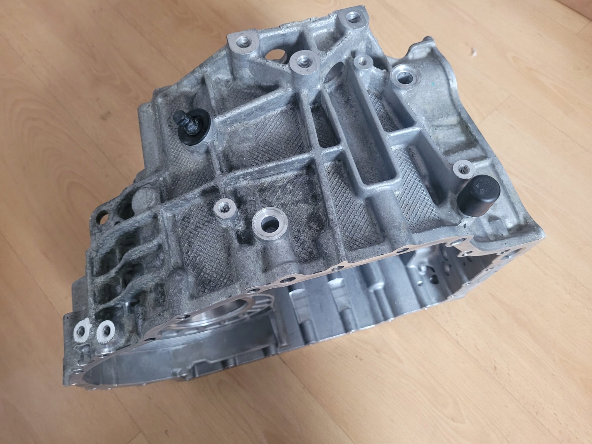 OBUDOWA TYLNA DSG DSG7 VW DQ500 0BH 0BT Producent części Volkswagen