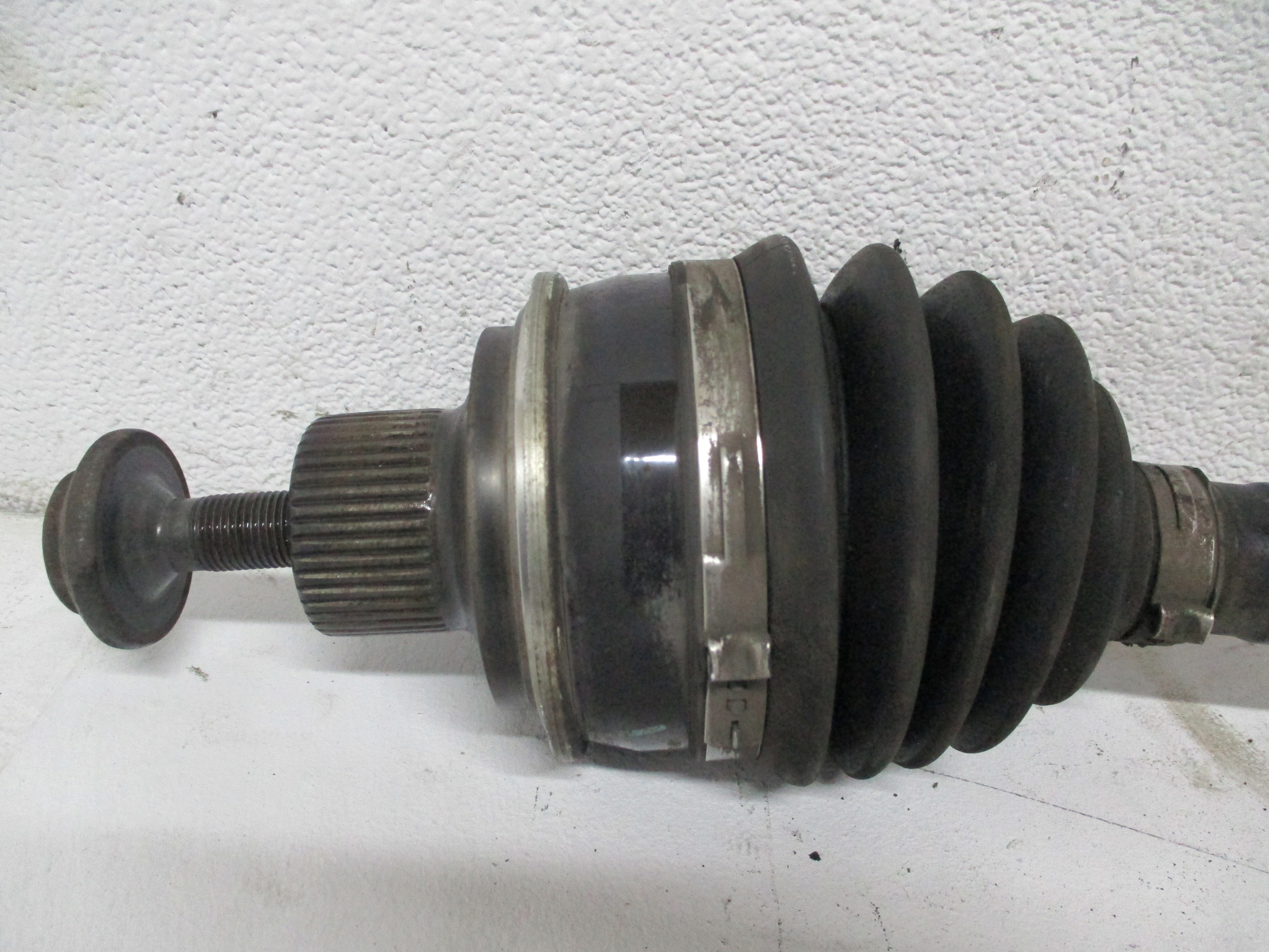 semi-axis left front PORSCHE CAYENNE 9Y0 3,0TFSI 4M4407271H