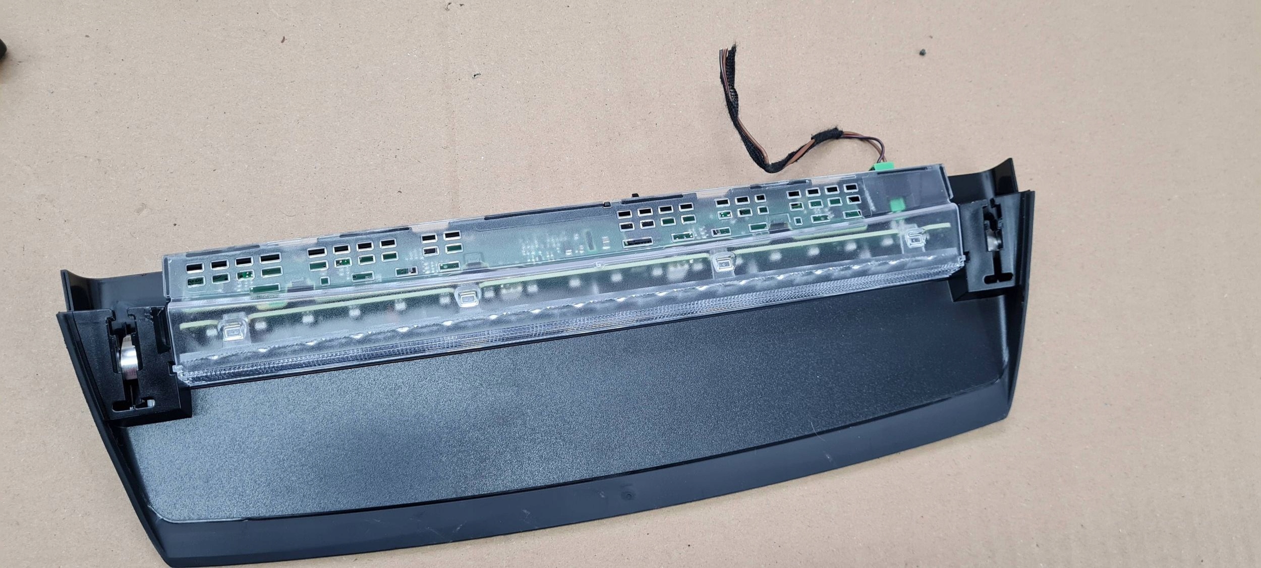 A6 C8 4K S6 sedan TRZECIE light STOP STOPU LED 4K5945097A