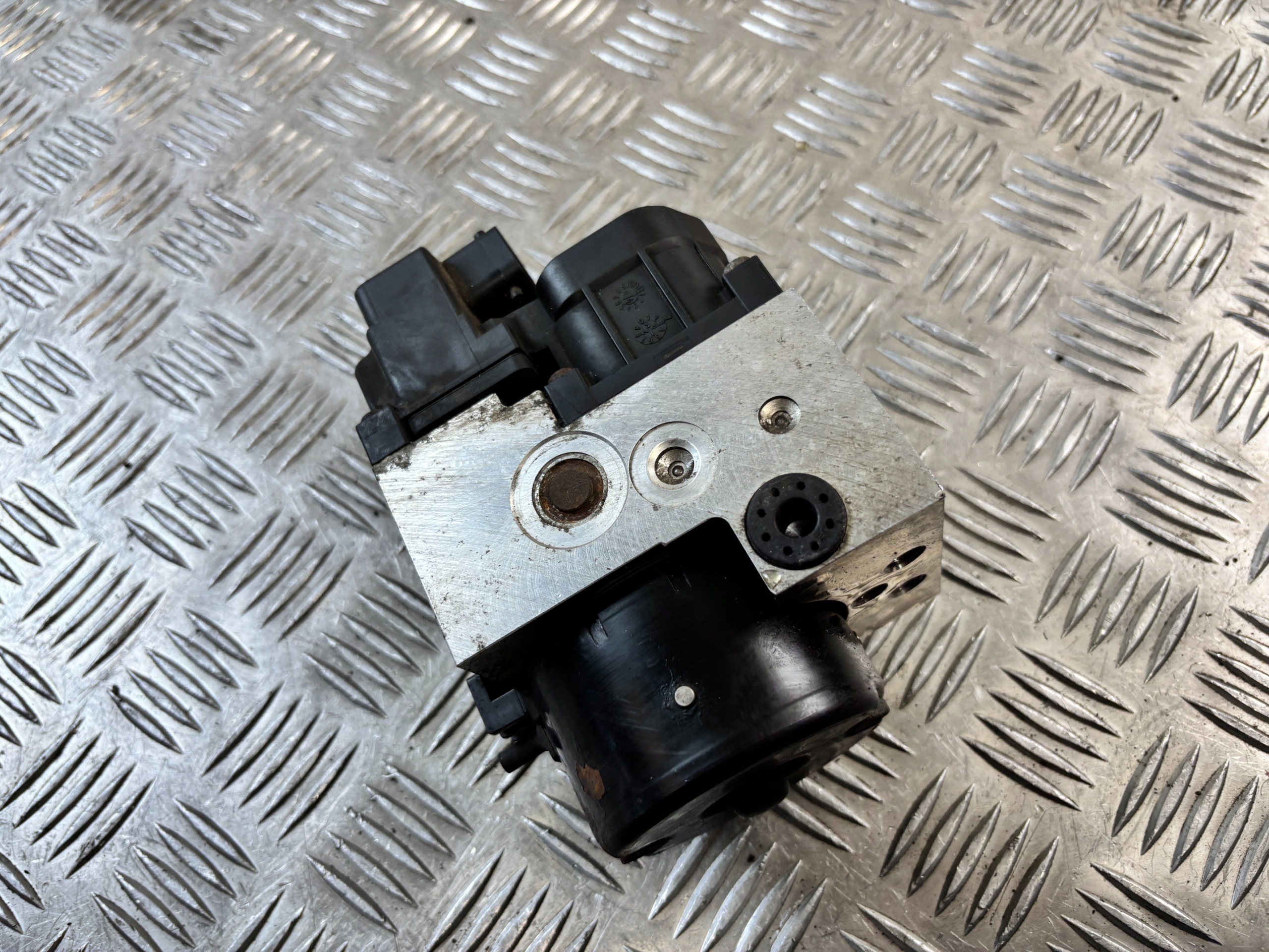 Pompa ABS Honda Civic VII 7 lift 1.4B 11000041690