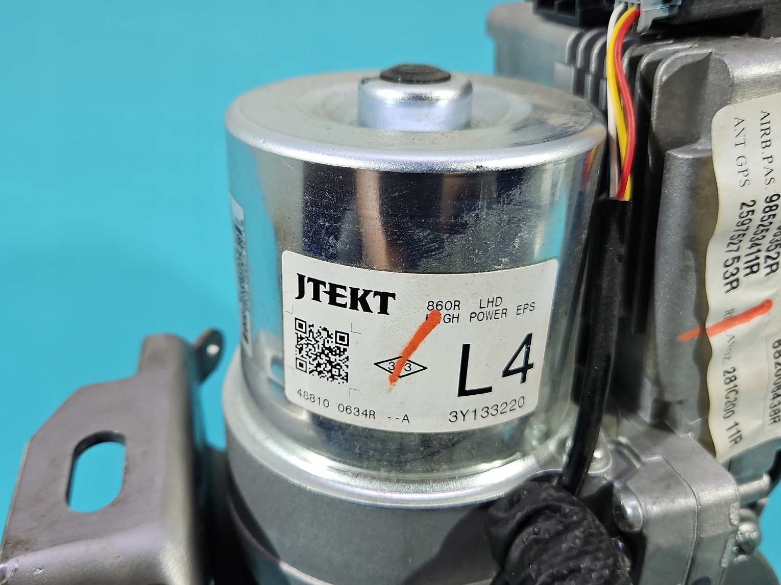 насос гур renault CAPTUR и 488100634R 0.9 TCE