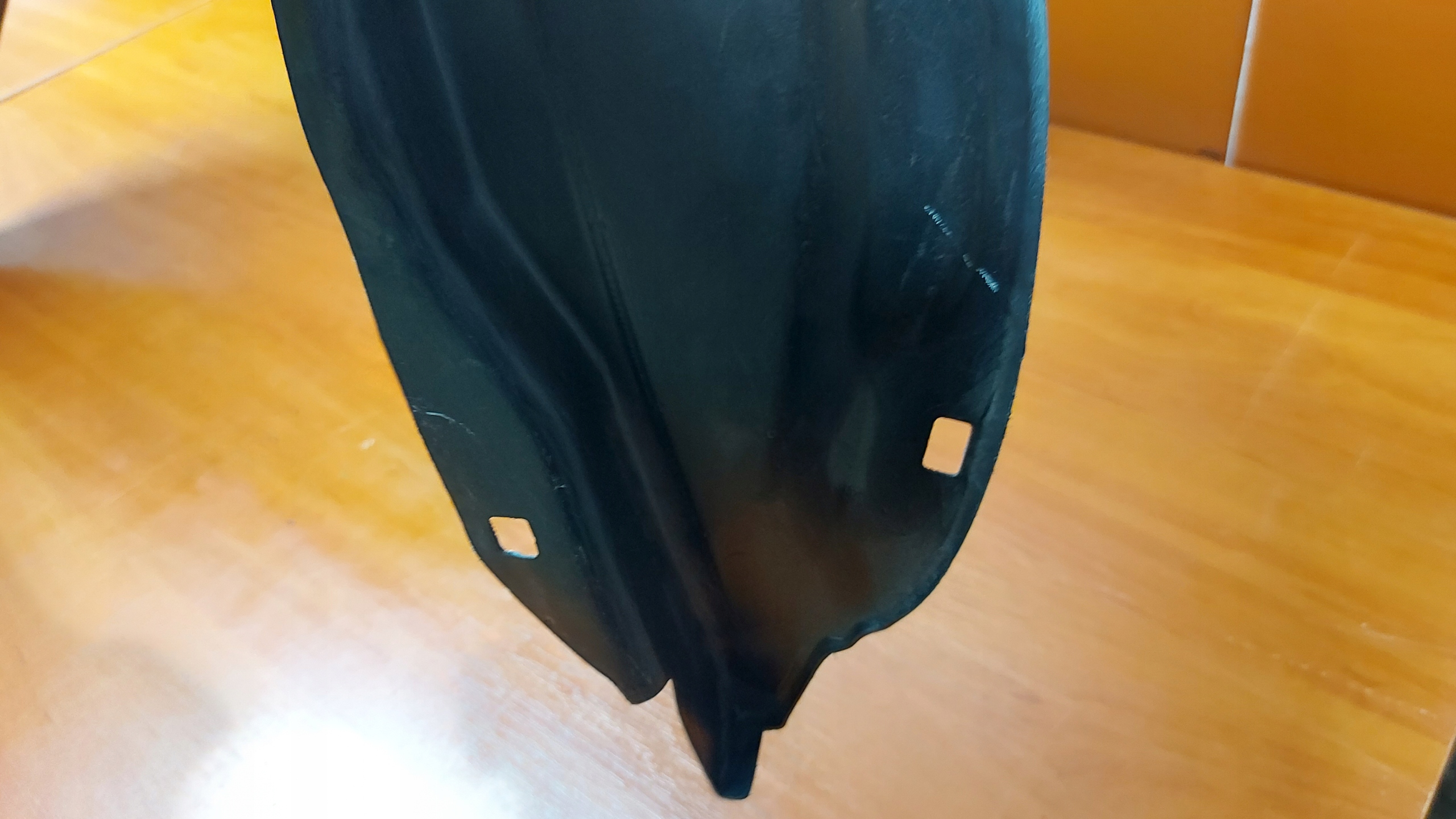 mudguard right front TOYOTA HILUX 05-12