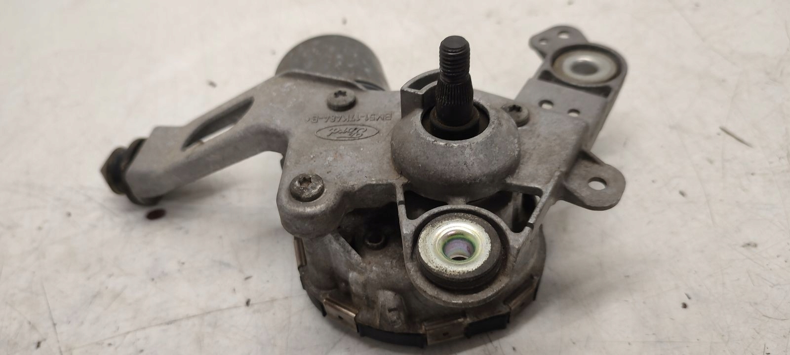 Wischergestänge rechts Ford Focus MK3 kombi 1,0 Ecoboost