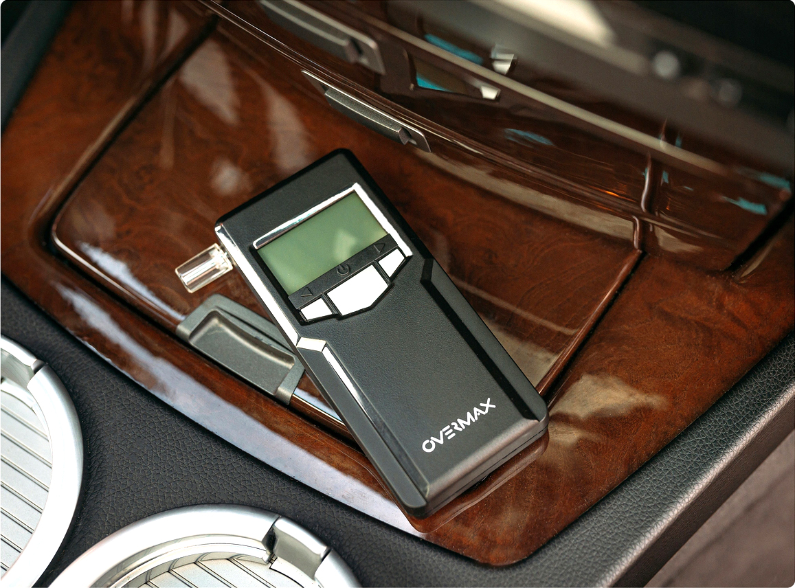 PROFESJONALNY ALKOMAT ELEKTROCHEMICZNY USTNIKI Producent code OVERMAX AD 06