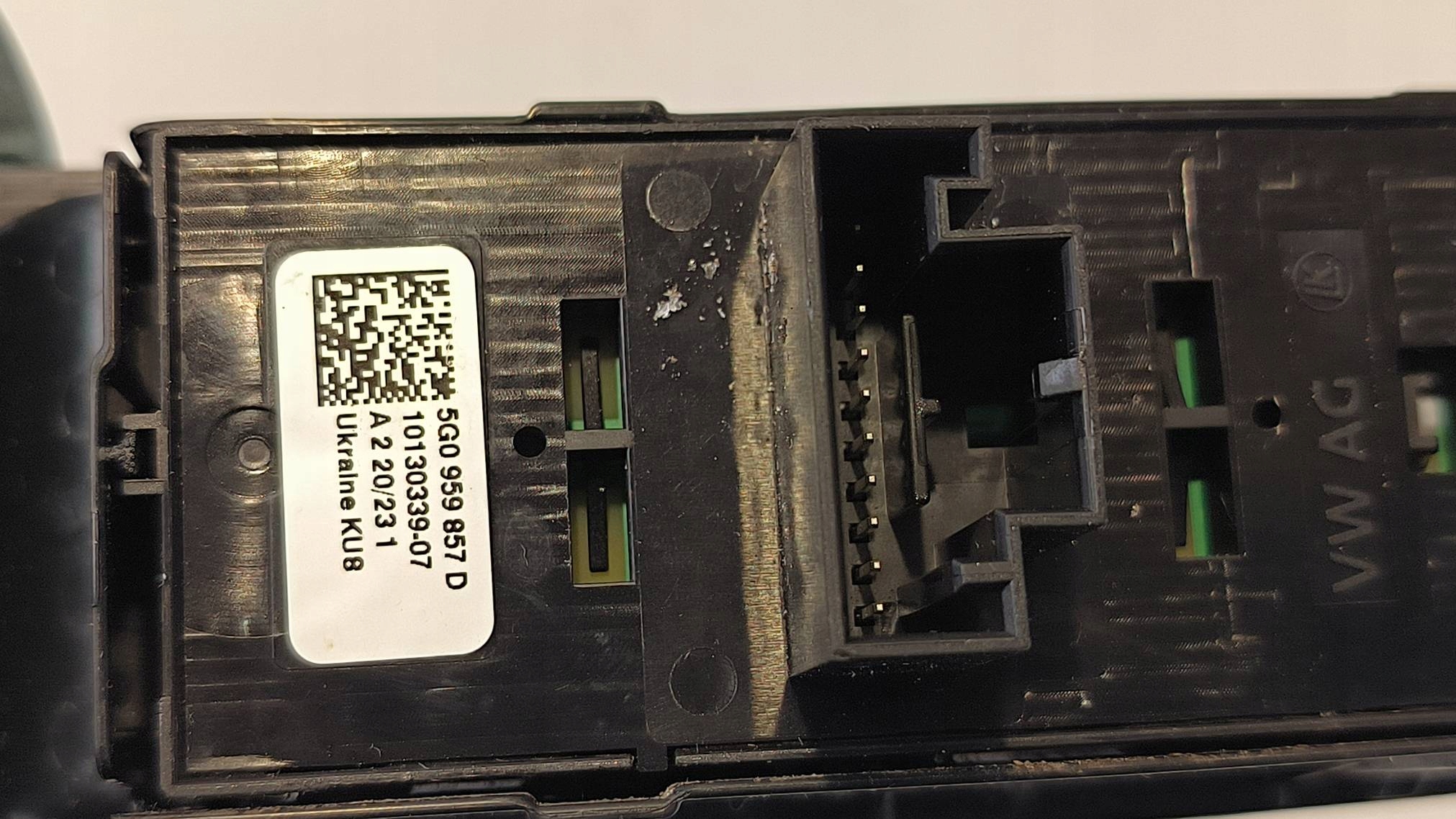 control panel of the window 5G0959857D SKODA KAMIQ