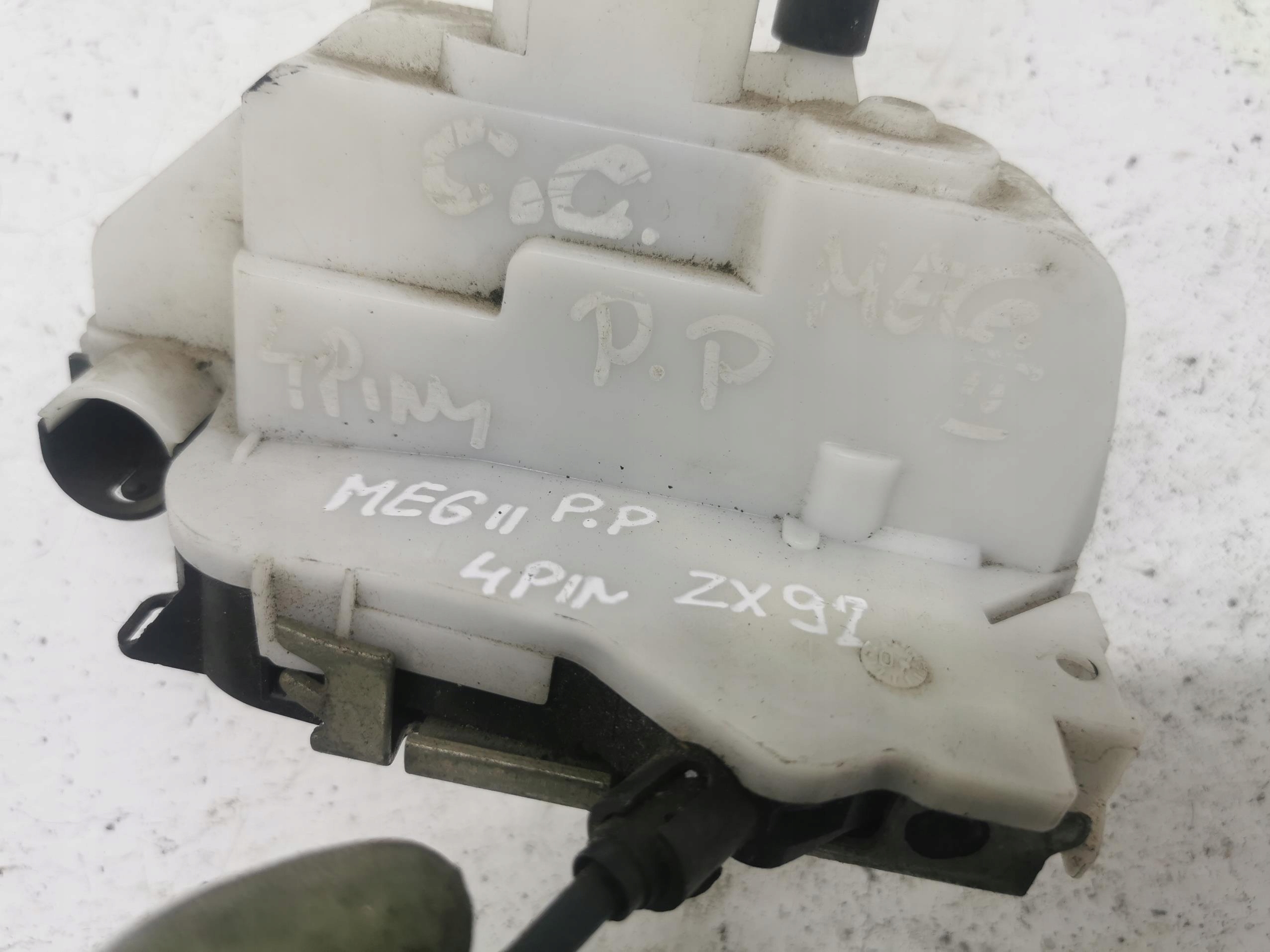 lock door right front RENAULT MEGANE II 4 PIN EU