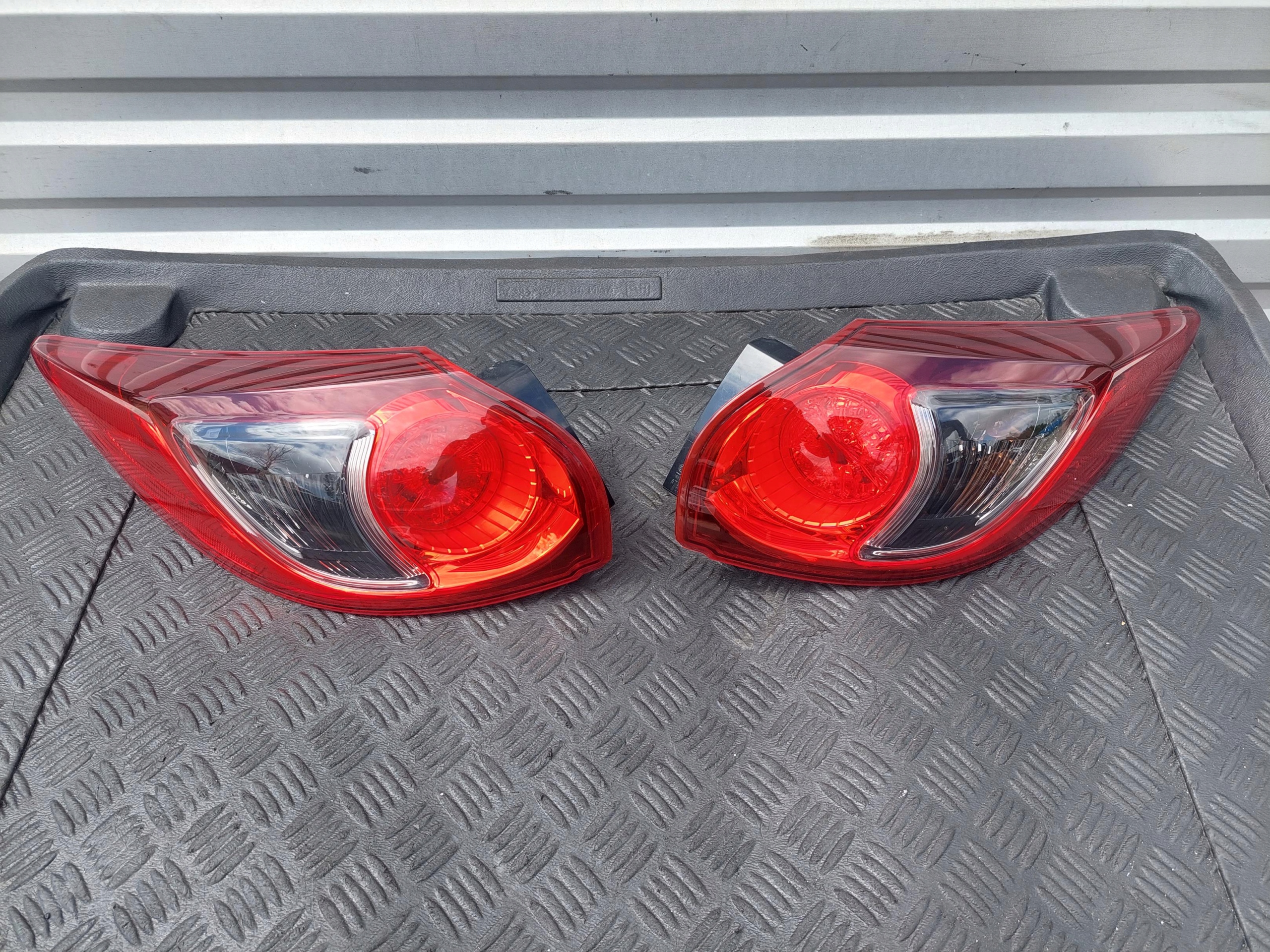 light rear part left rear left MAZDA CX-5 CX5 KE
