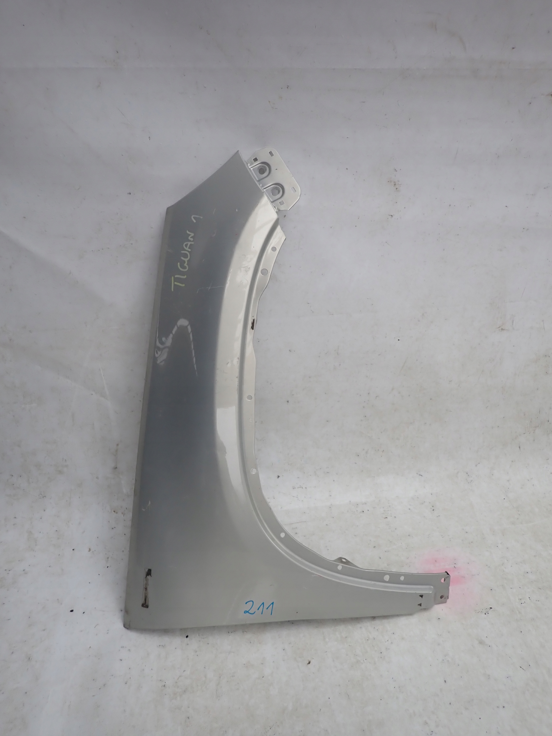 VW TIGUAN and 5N0 07- fender right front front