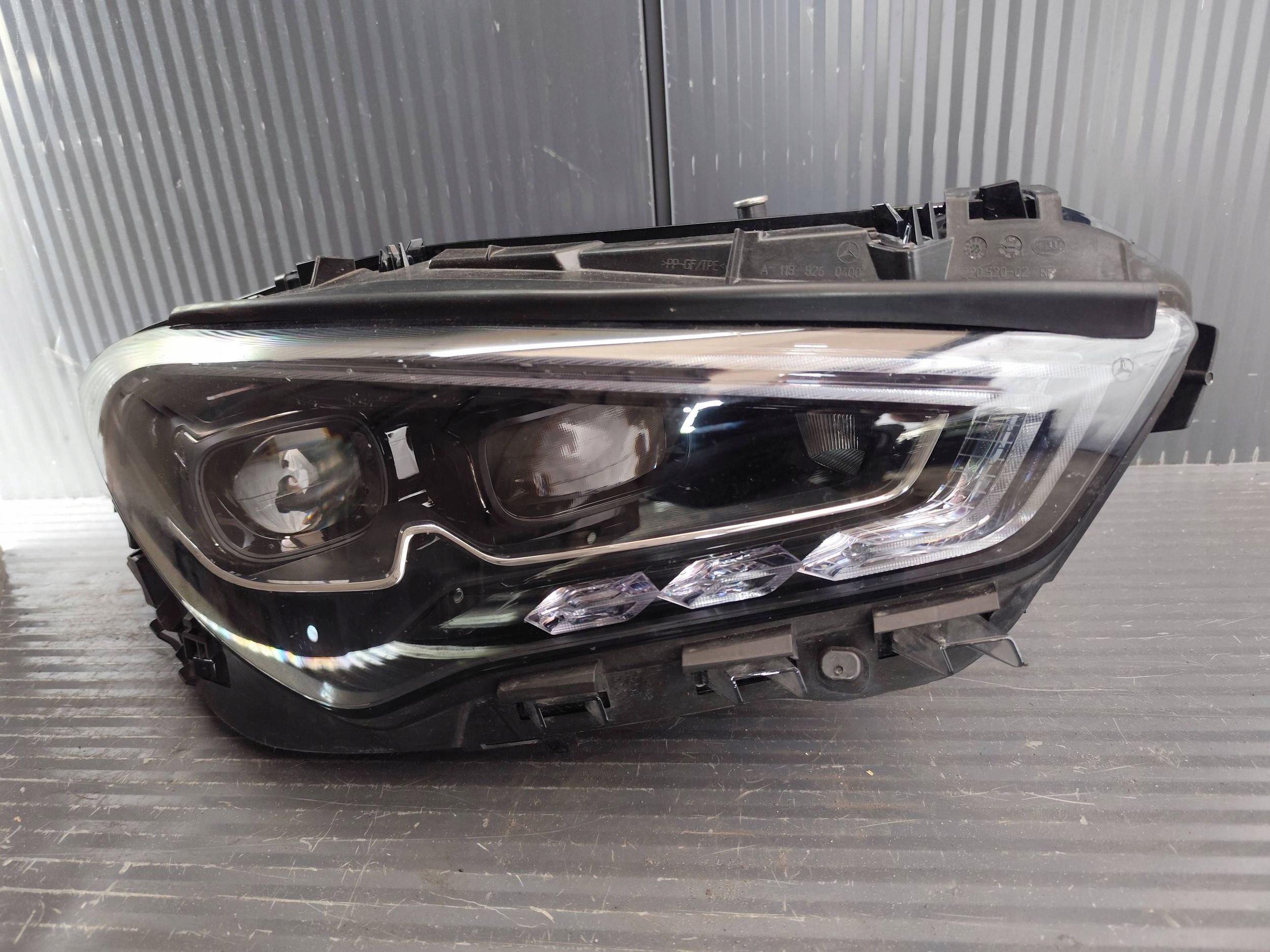MERCEDES CLA W118 LIFT light front right MULTIBEAM complete A1189061401