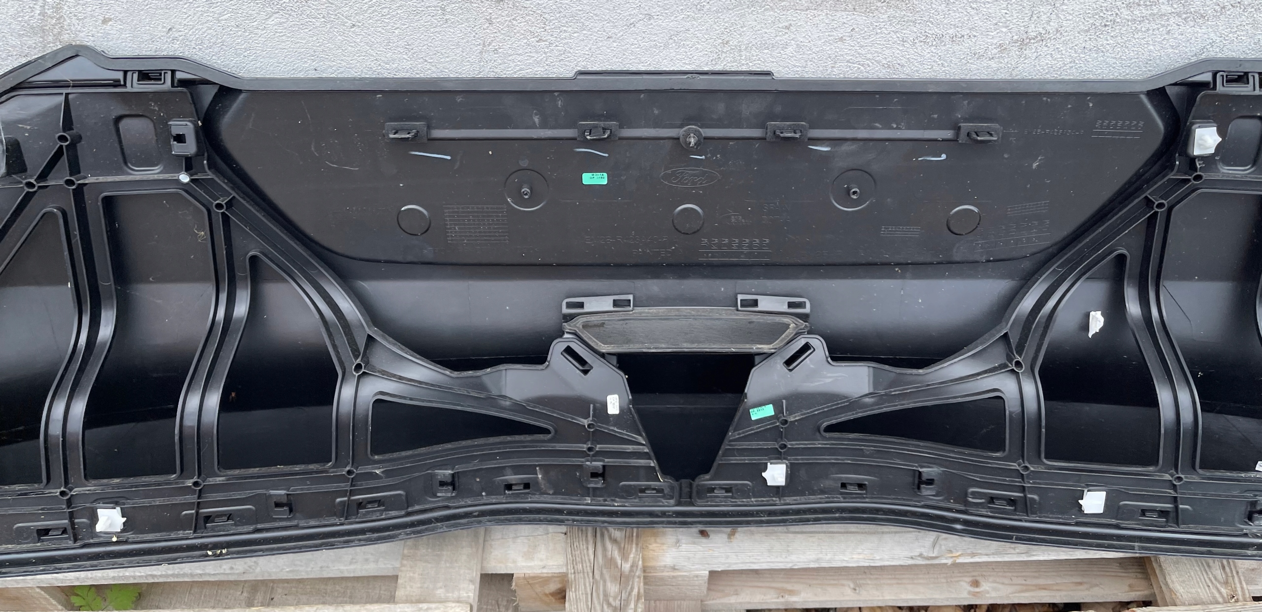 FORD S-MAX MK2 2014 - cap bonnet boot rear part EM2B-R423A40-PIA1