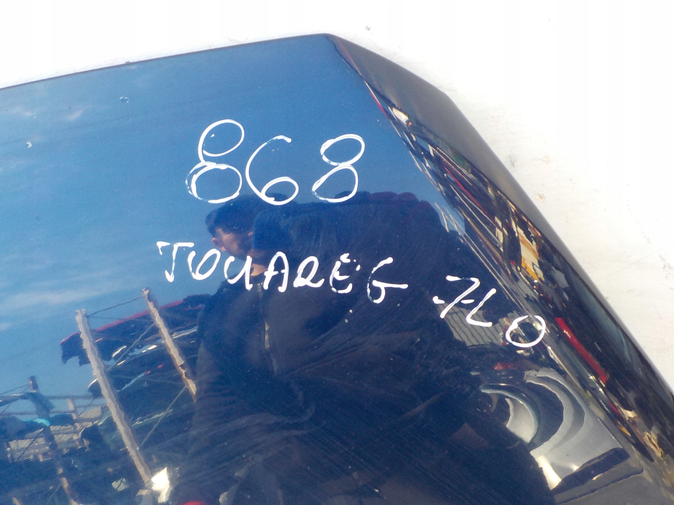 868 VW TOUAREG 7L0 Capot
