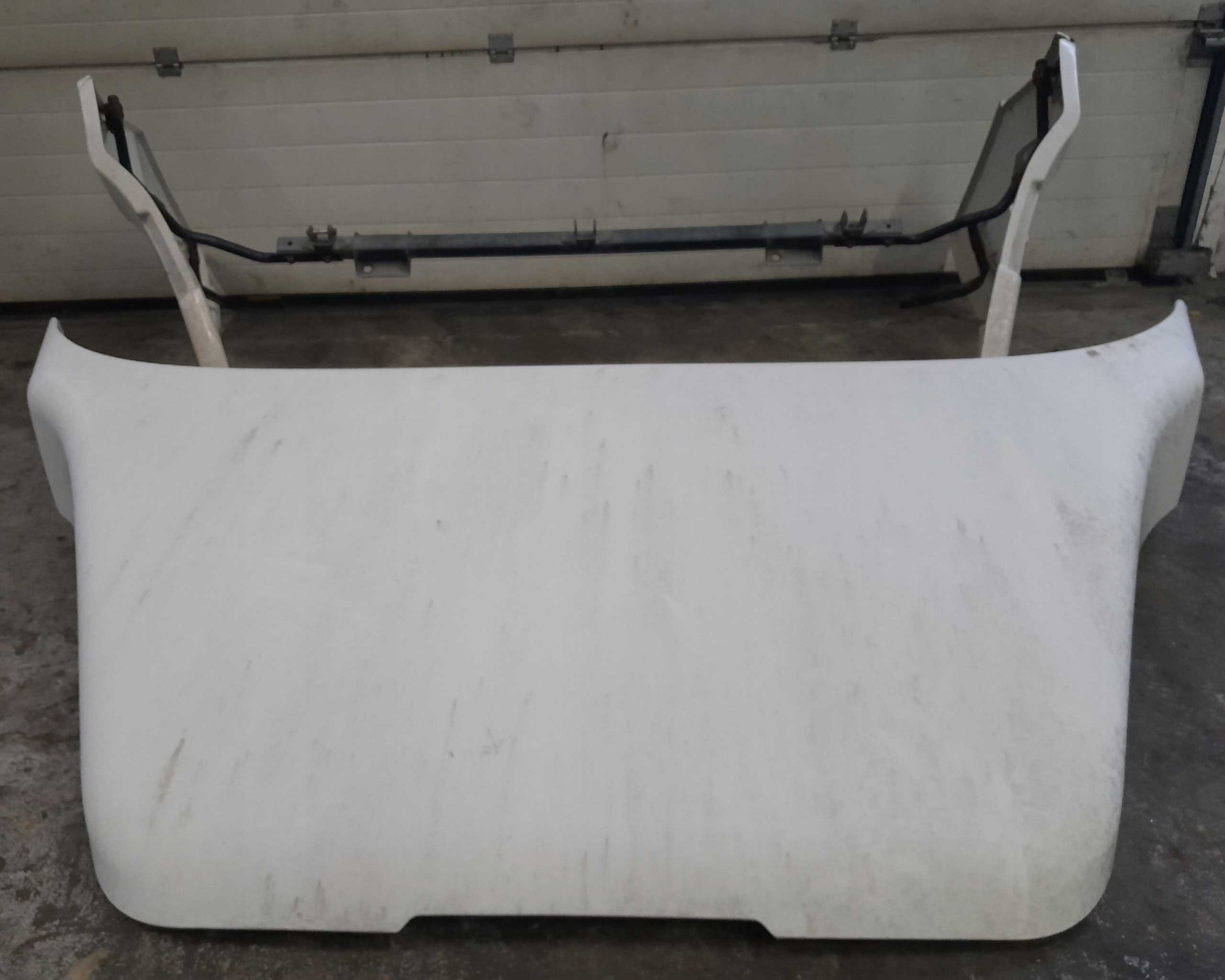 SPOILER bonnet hood DACHOWIEC cabs Volvo FM