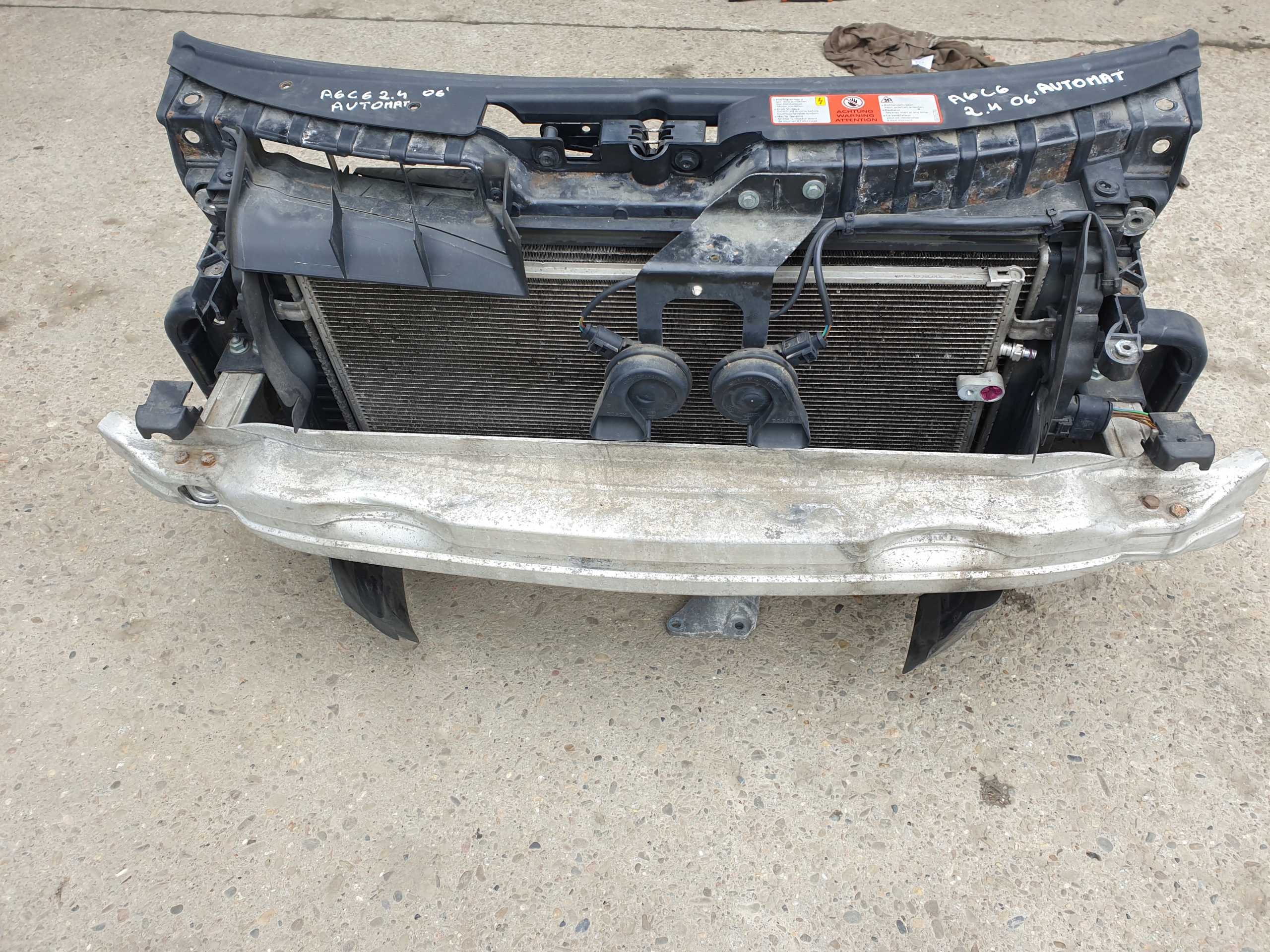 support panel for radiators pillar AUDI A6 C6 2.4 3.2 2005