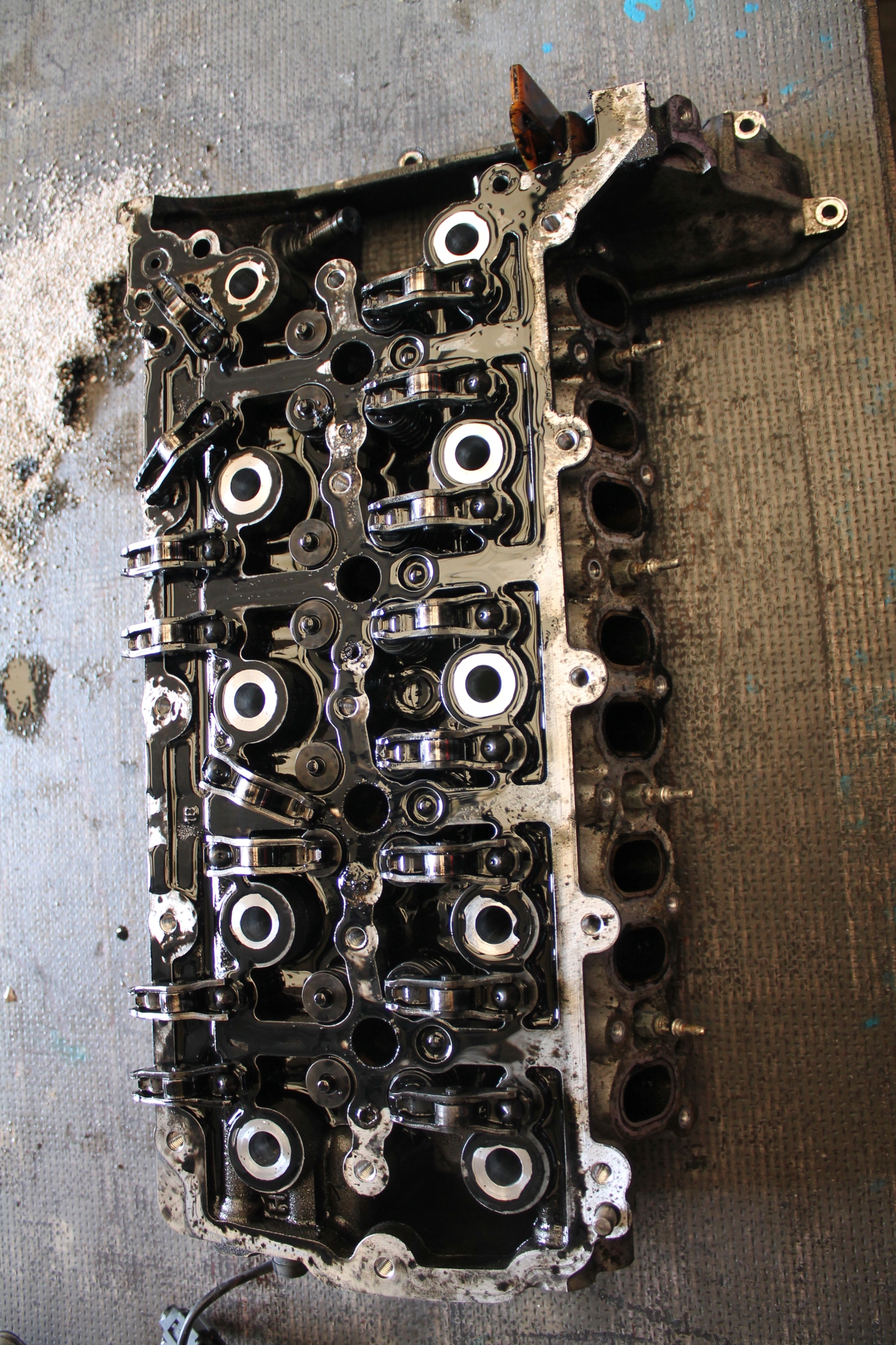 3670. fej RANGE ROVER 204DTD G4D3-6090-AC