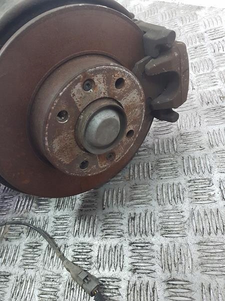 ZAWIESZENIE TYLNE TYŁ CITROEN XSARA PICASSO 2.0 Typ samochodu Samochody osobowe