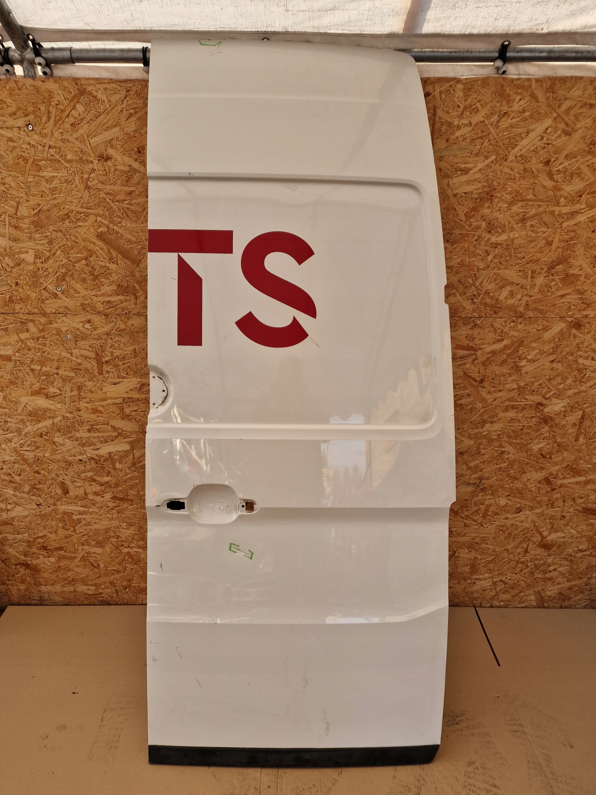 VW CRAFTER II DRZWI PRAWE TYLNE MAN TGE 7C