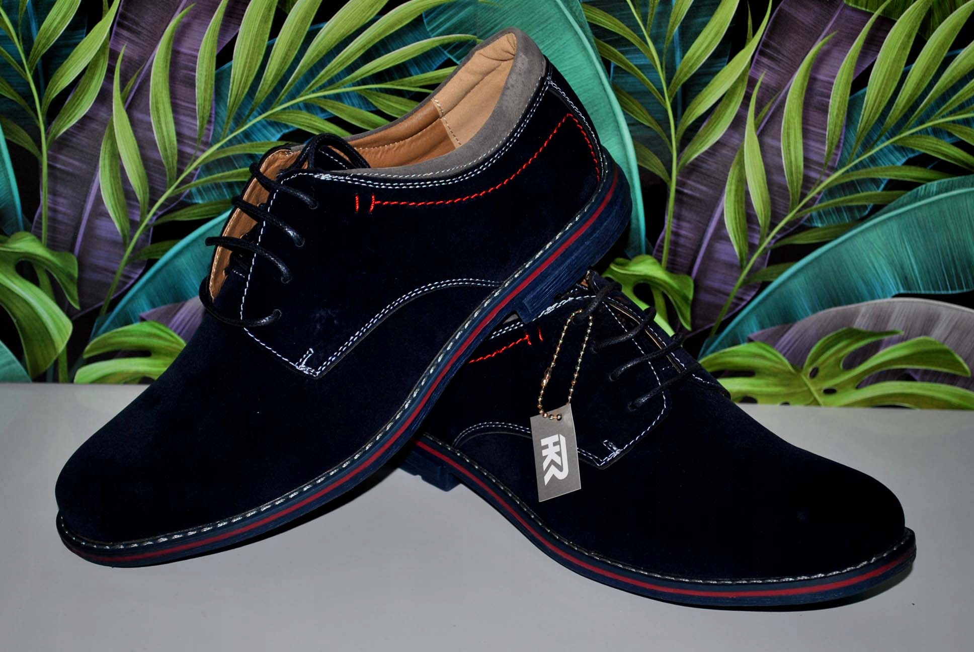 PÓŁBUTY WIZYTOWE MĘSKIE ORGINAL ELEGANT BUTY do jeansów CASUAL PANTOFLE Kod producenta BUTY WIZYTOWE CASUALSS POLL-BUTT