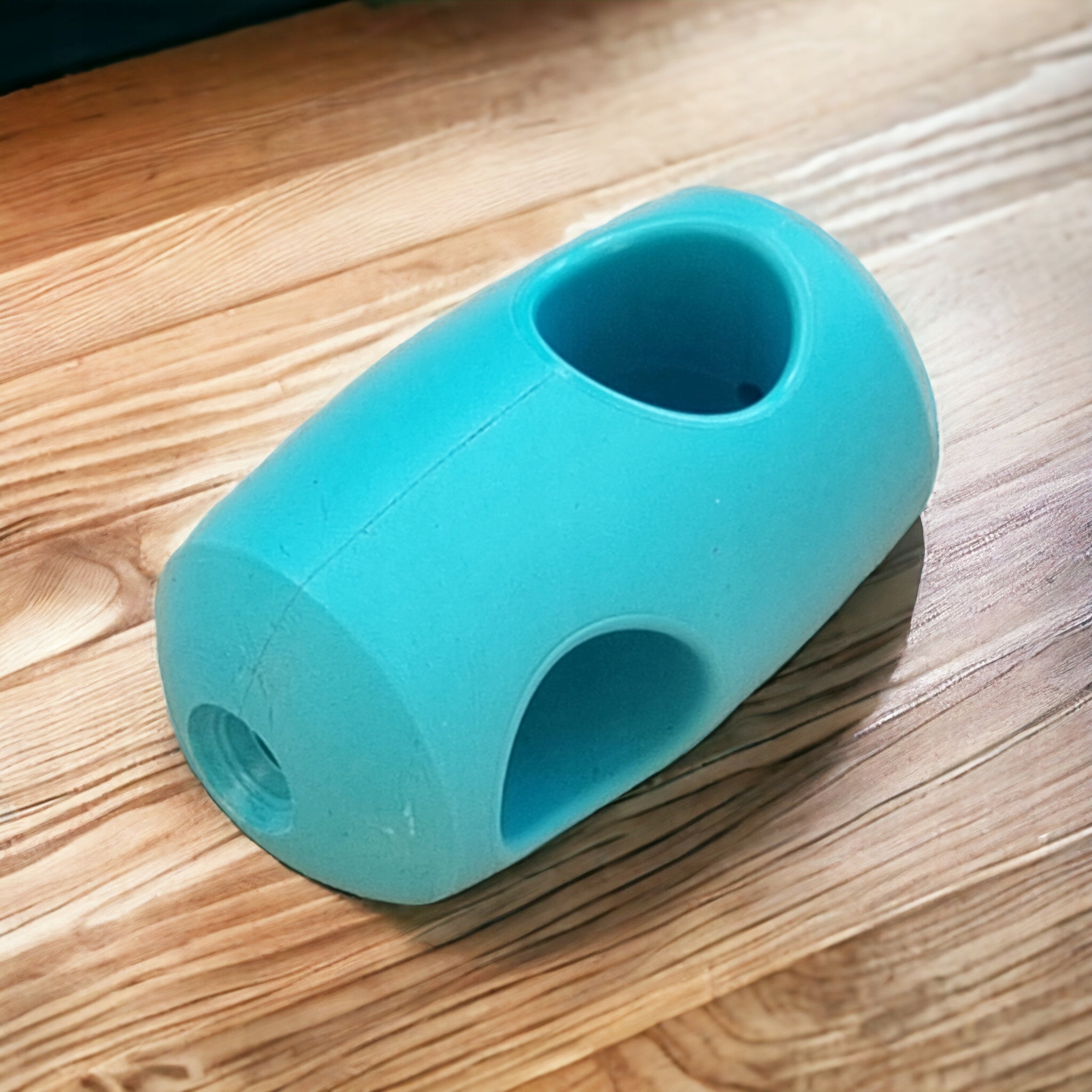 SUN - JEDNOCZĘŚCIOWY ŁĄCZNIK KRZYŻOWY LINA 16 LBU Marka MK-PLAST