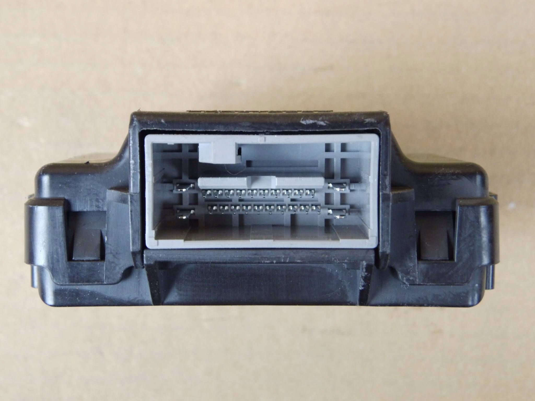 Honda CR-V CRV V HYBRID module computer control unit 48310-5TG-H71