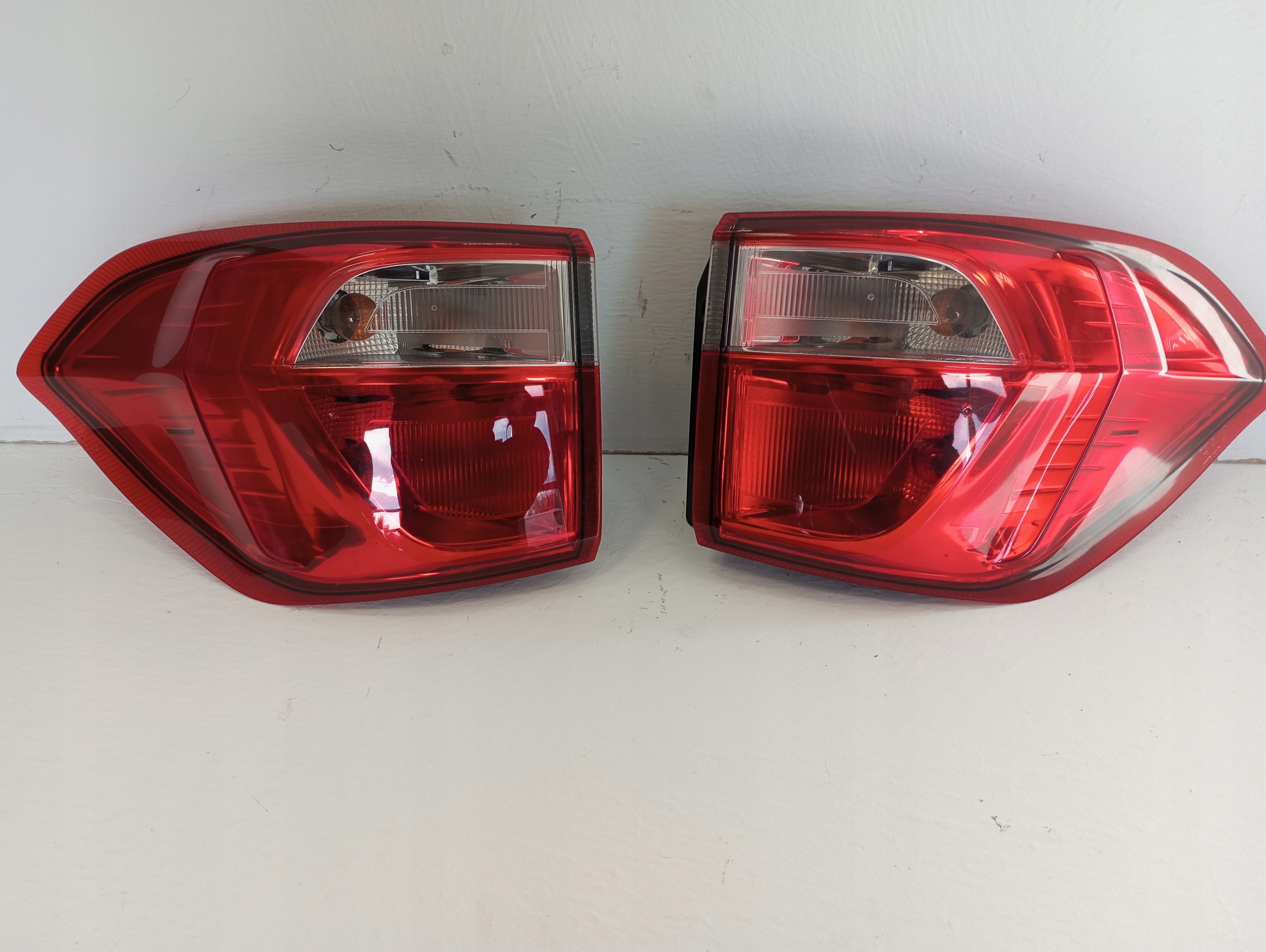 light lights rear part rear Ford ECOSPORT LIFT right left