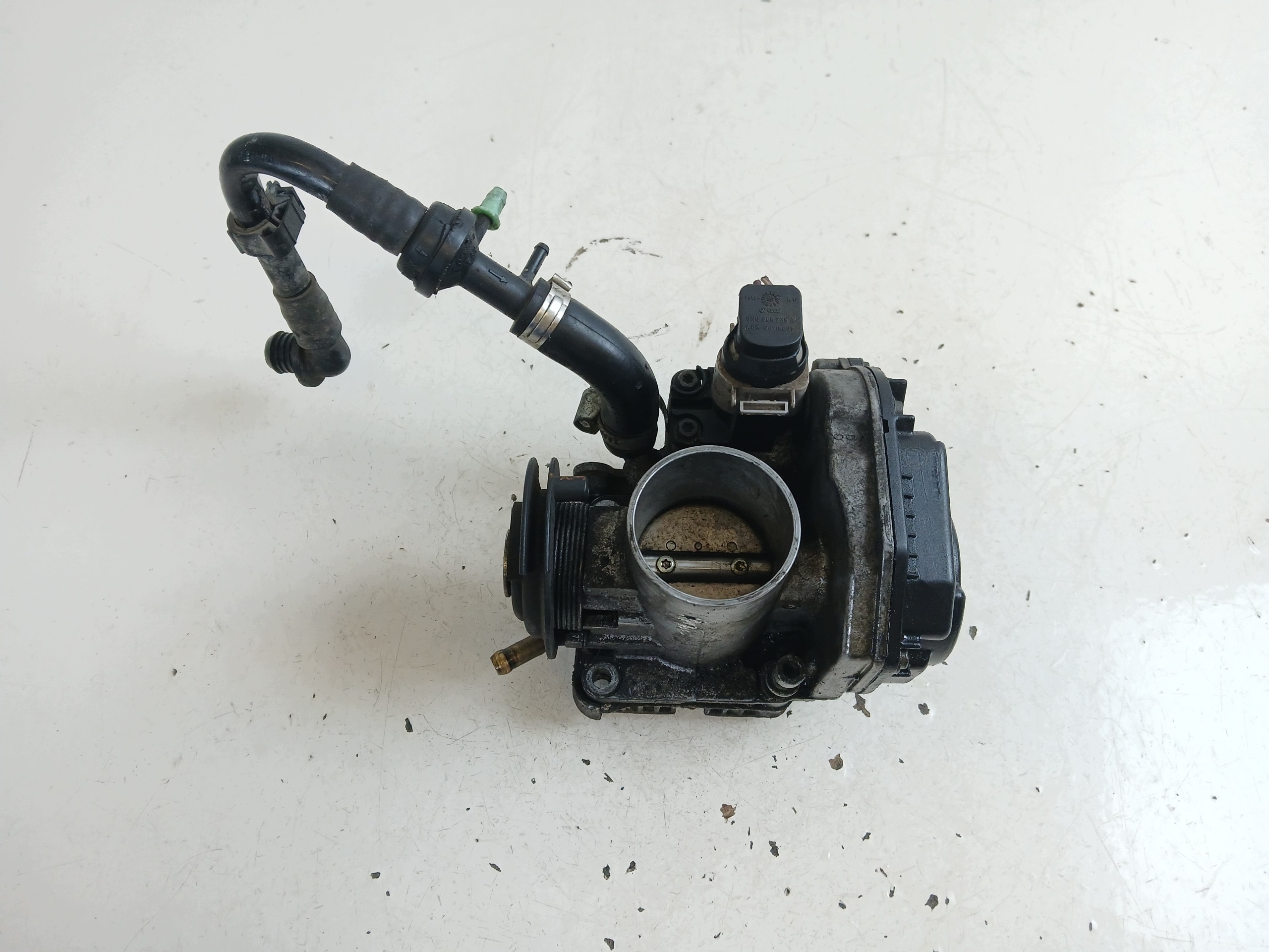 VW GOLF IV POLO III 1.4 valvola a farfalla 030133064F