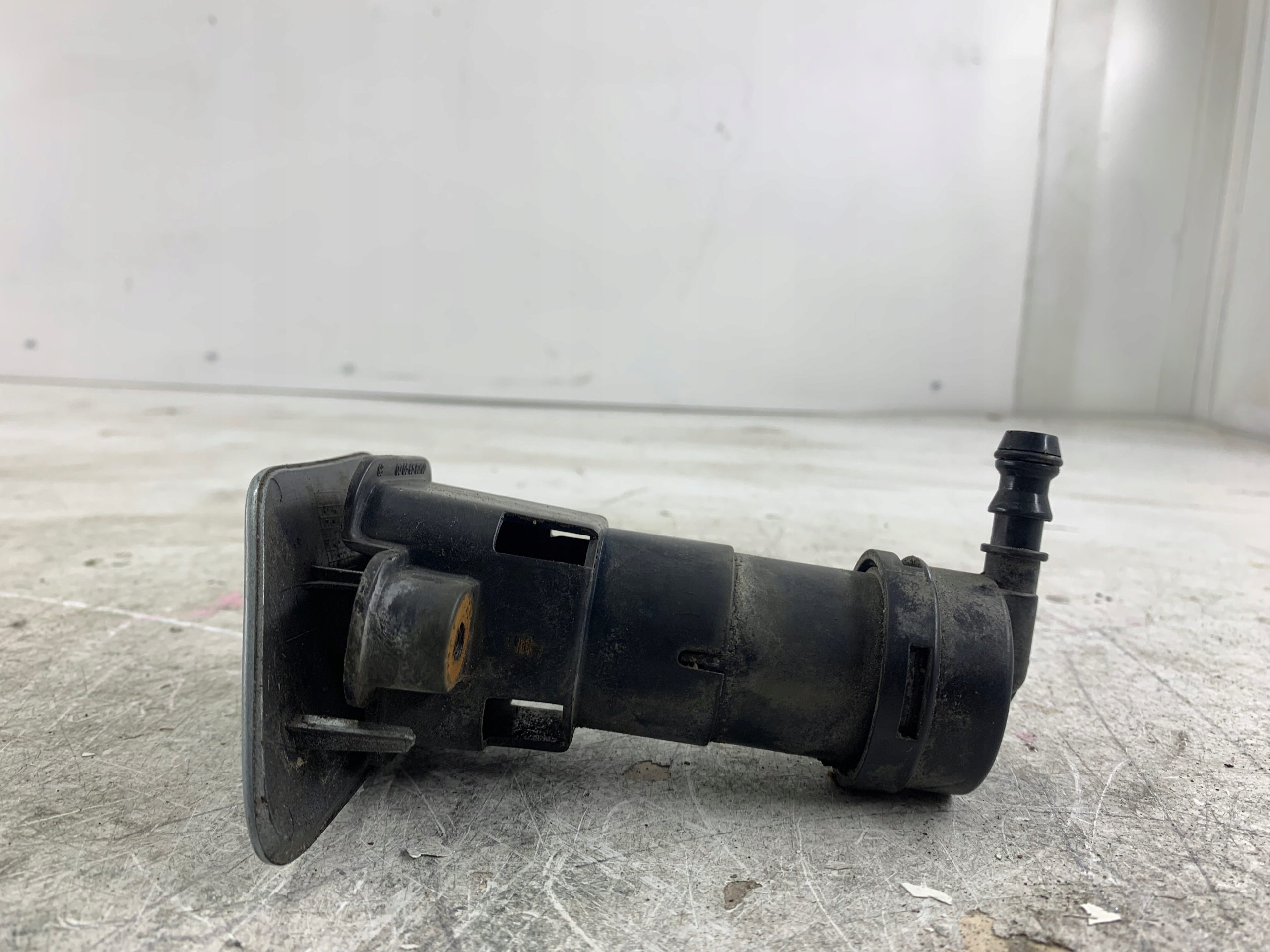 AUDI A4 B6 washer lights right bumper XENON