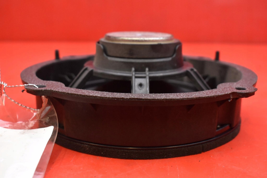 speaker right rear part 96340-A2000 KIA CEED 2 II LIFT 15-18