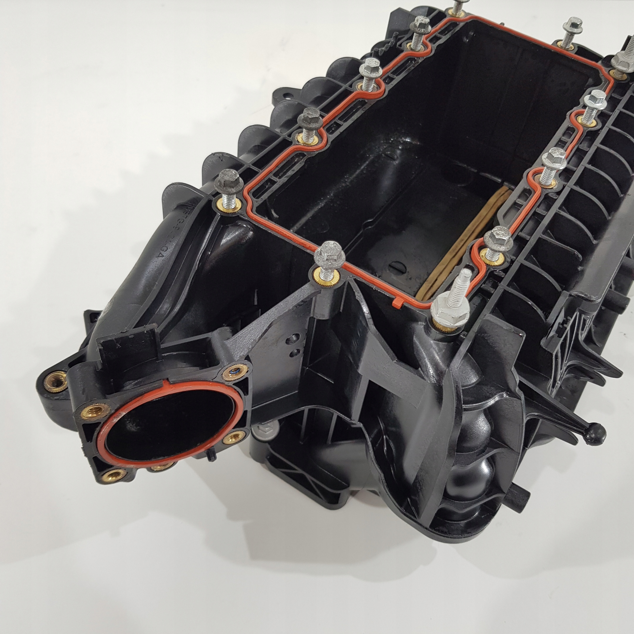 intake manifold Focus Mk3 1.5 Ecoboost DS7G-9424-GA