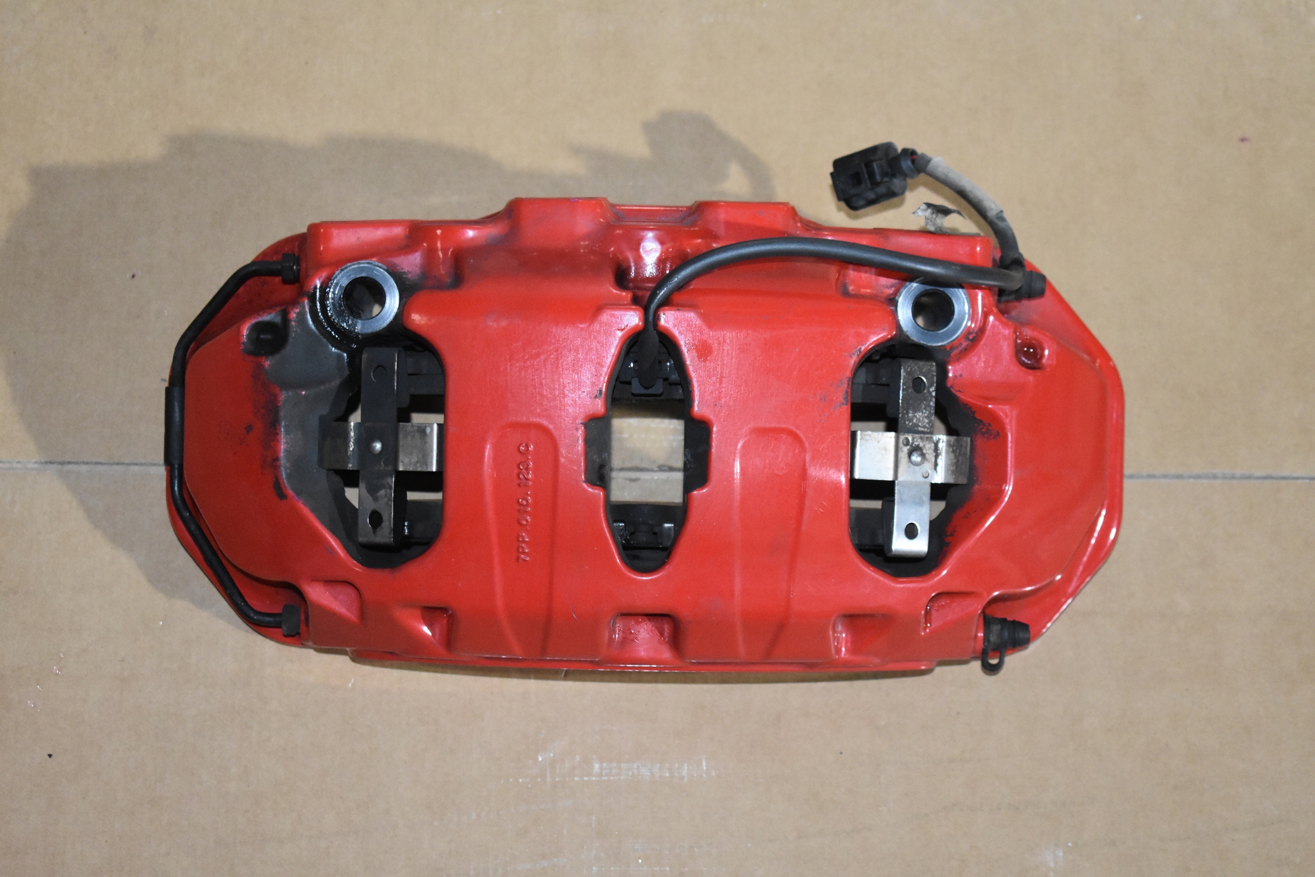 IDEALNY caliper front front left PORSCHE PANAMERA 971 TURBO 1