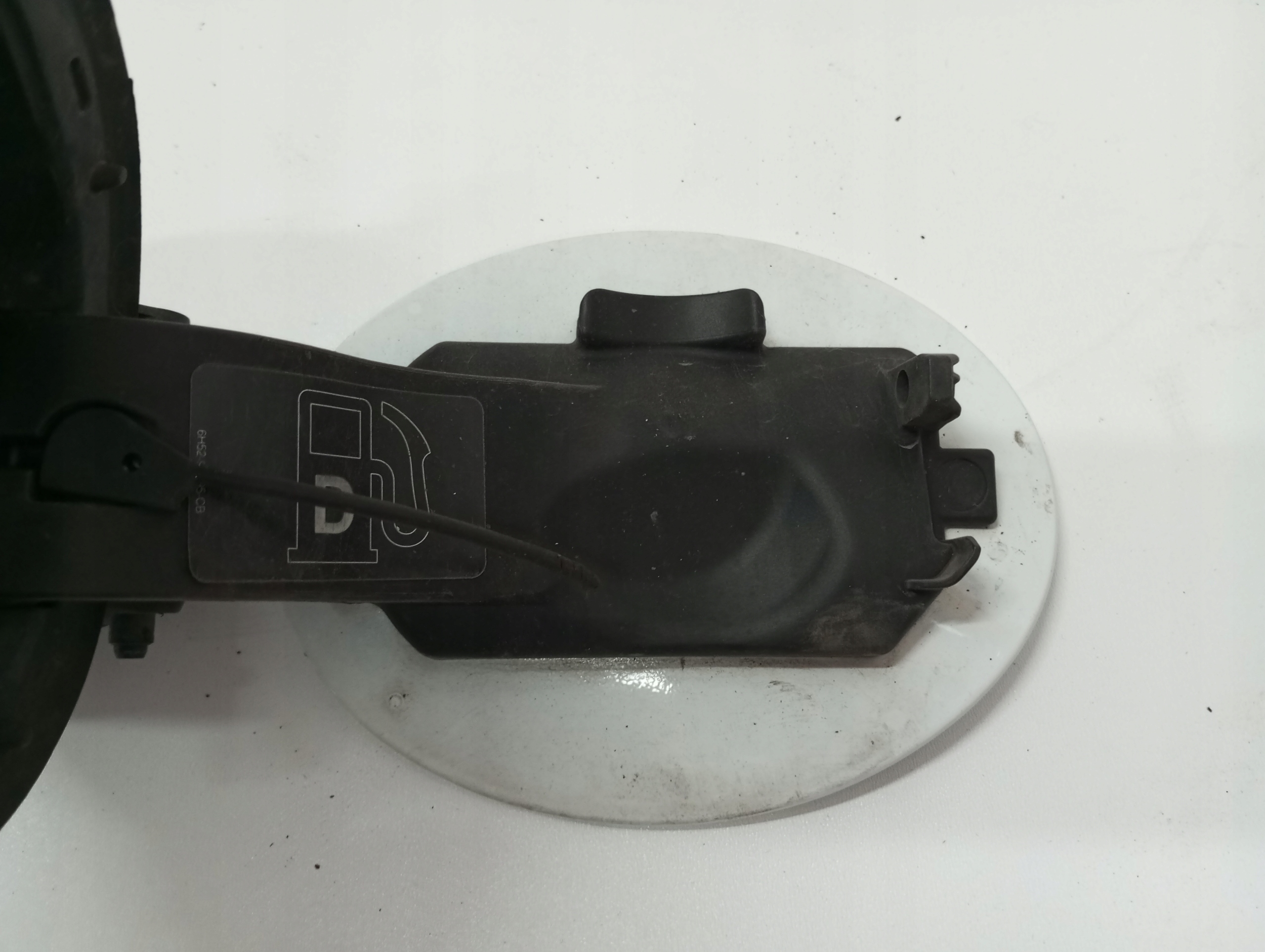 Volet trappe carburant Carburant RANGE ROVER EVOQUE BJ32-27936-A