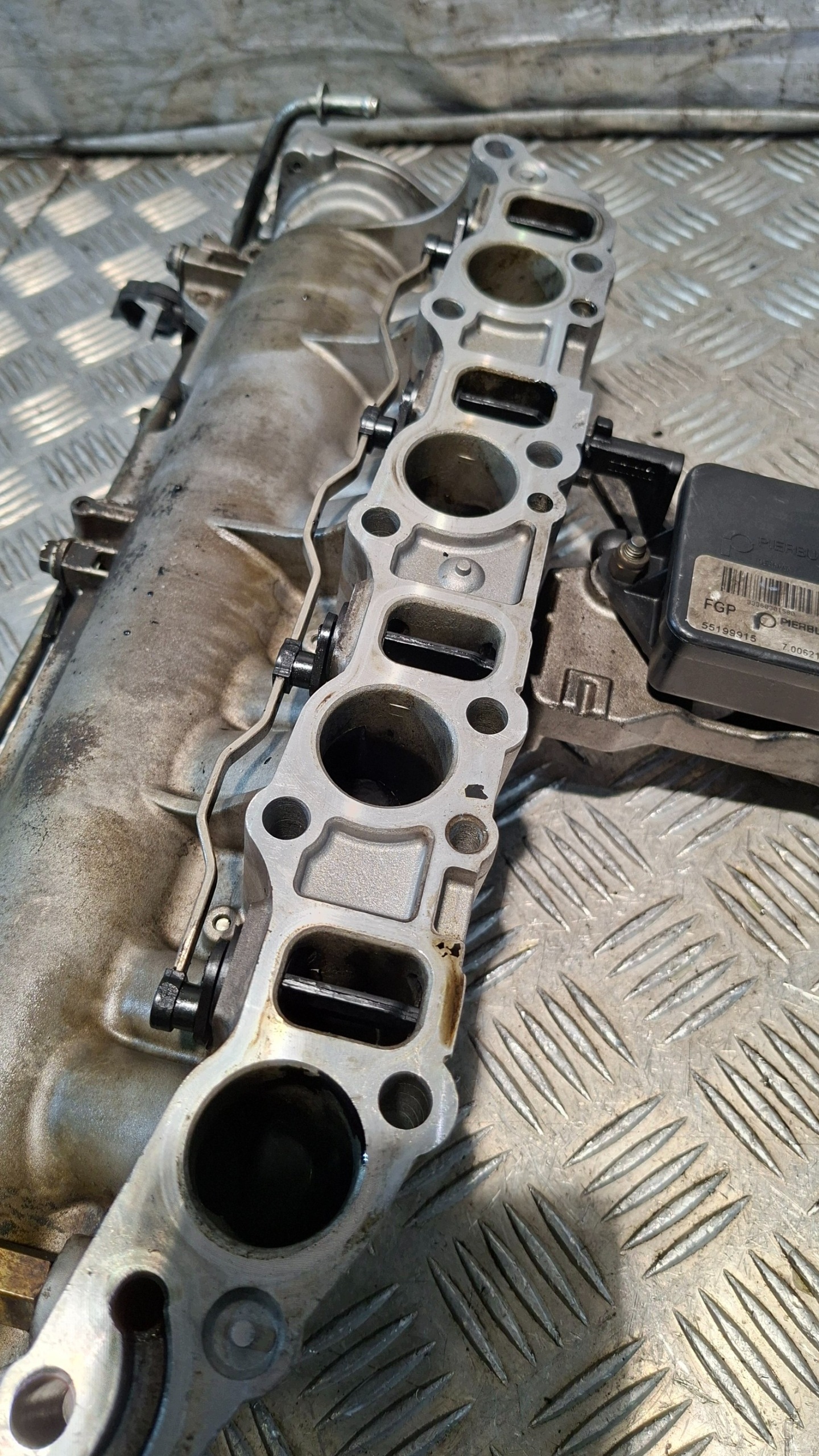 intake manifold OPEL ASTRA H 1.7CDTI