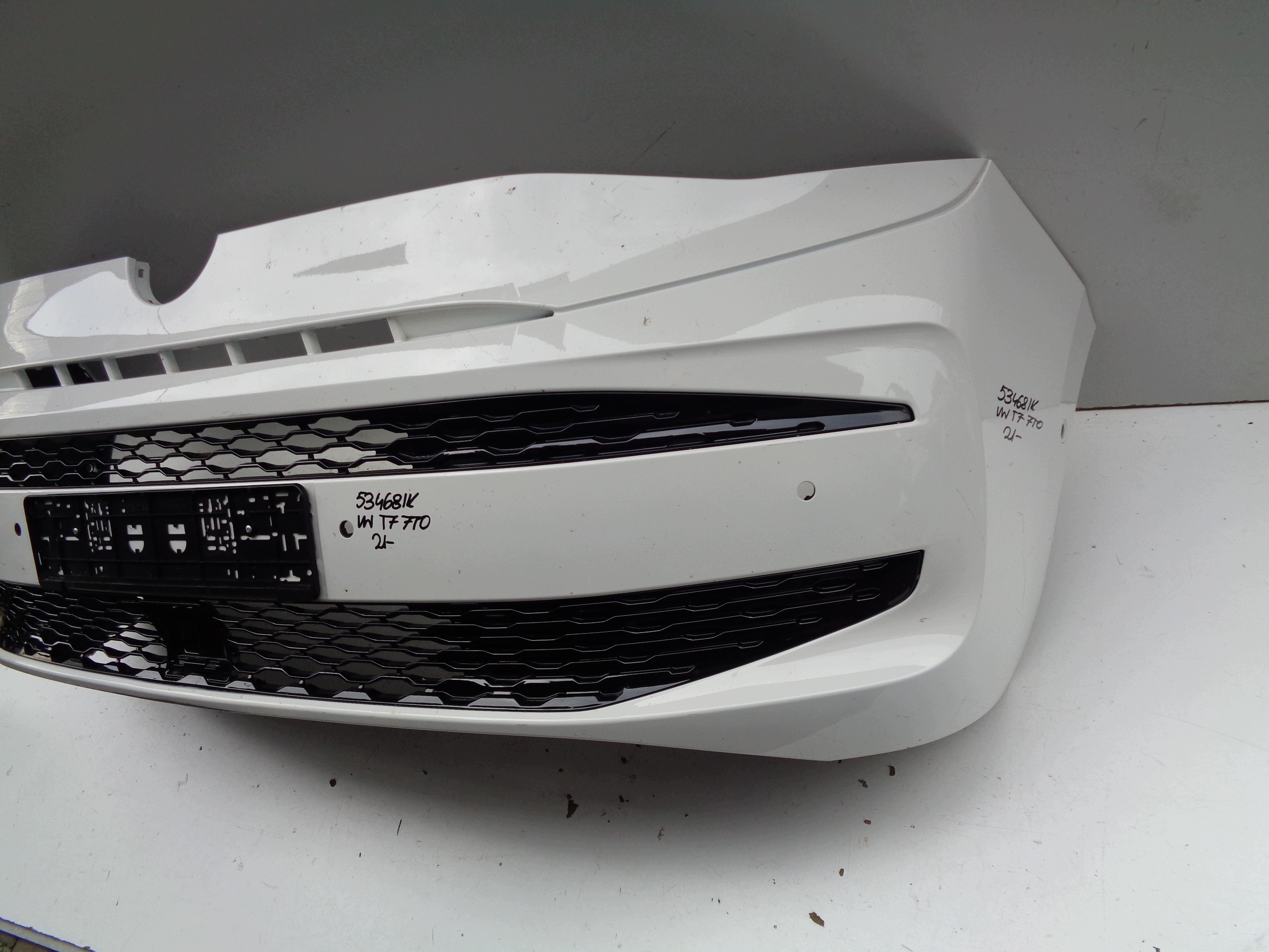 front bumper VW T7 7T 7T0 21- NR 53468