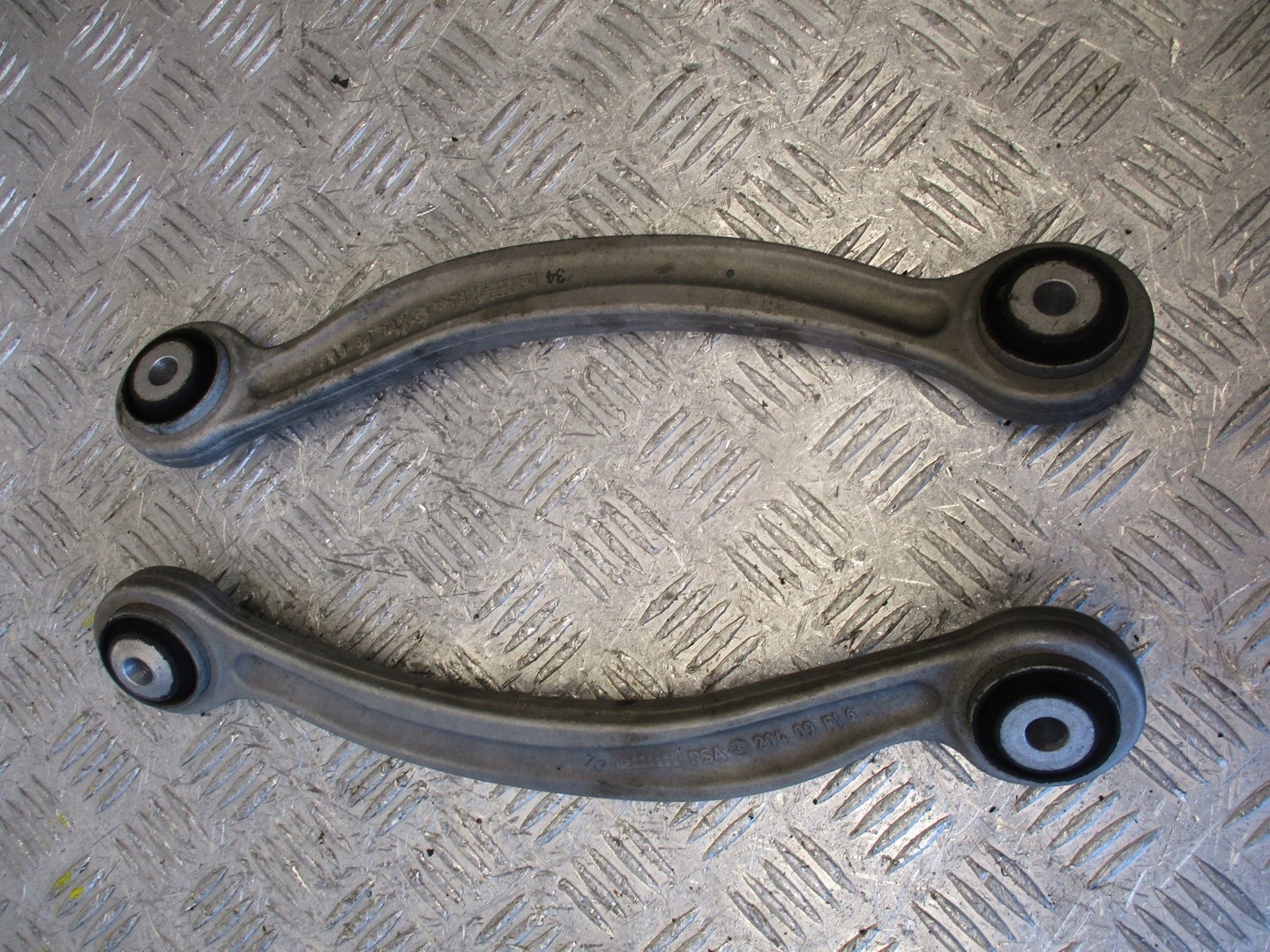 arm right left MERCEDES GLC 2,2CDI rear part rear