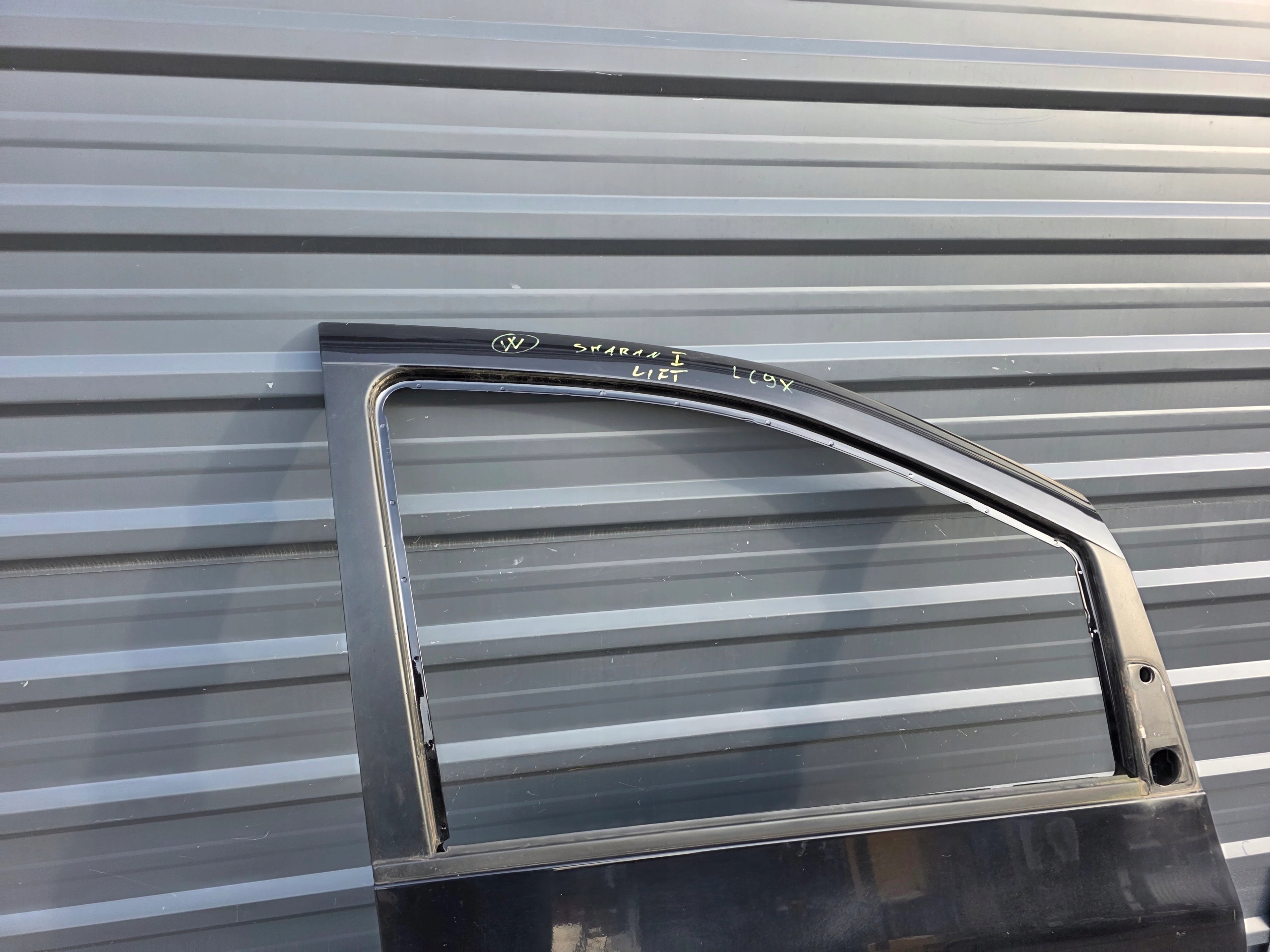 door right front VOLKSWAGEN SHARAN and LIFT LC9X !!!