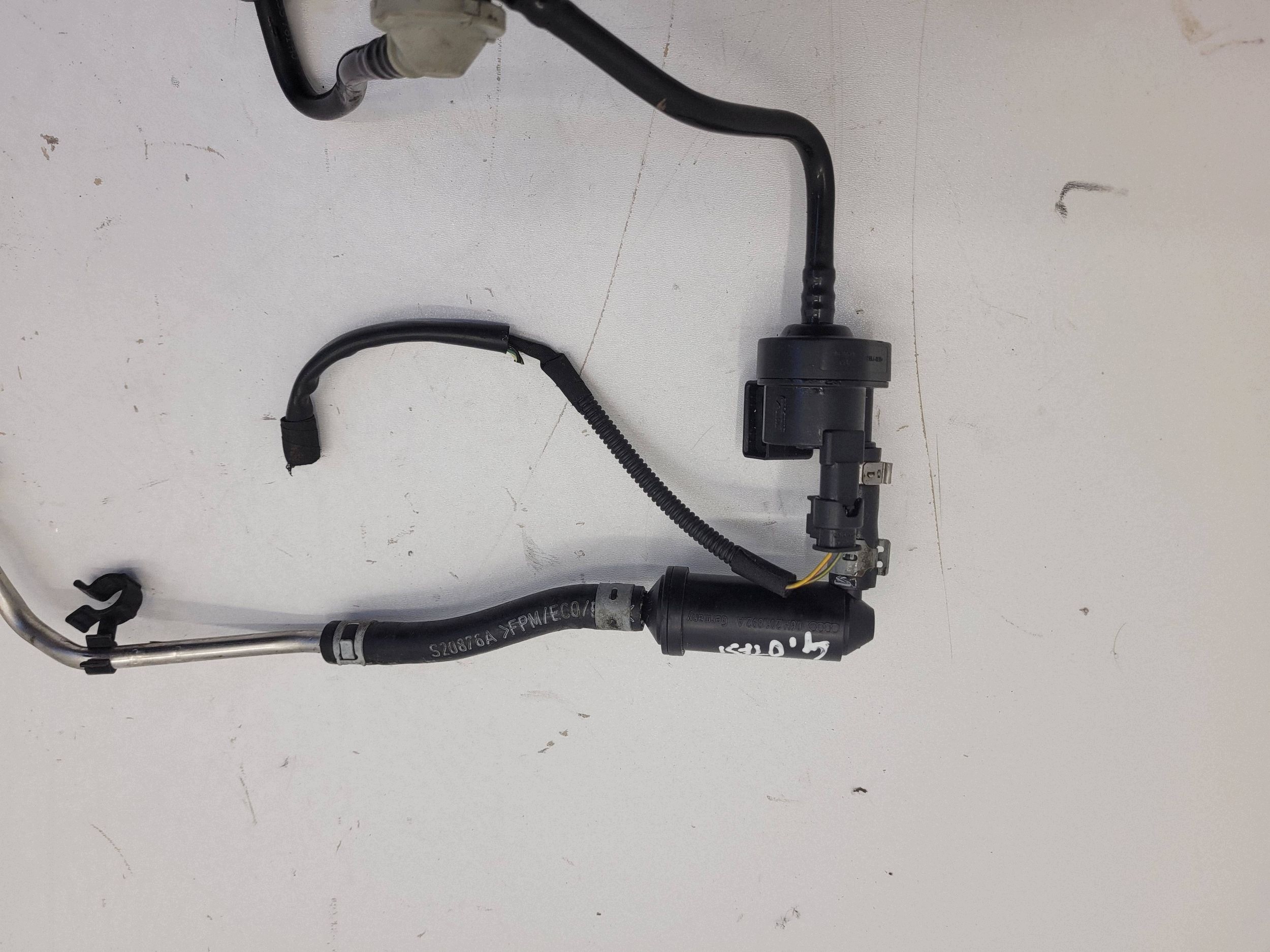 AUDI A4 B8 A5 2.0 TFSI prijenos crijevo ventil vakum 06H201892A