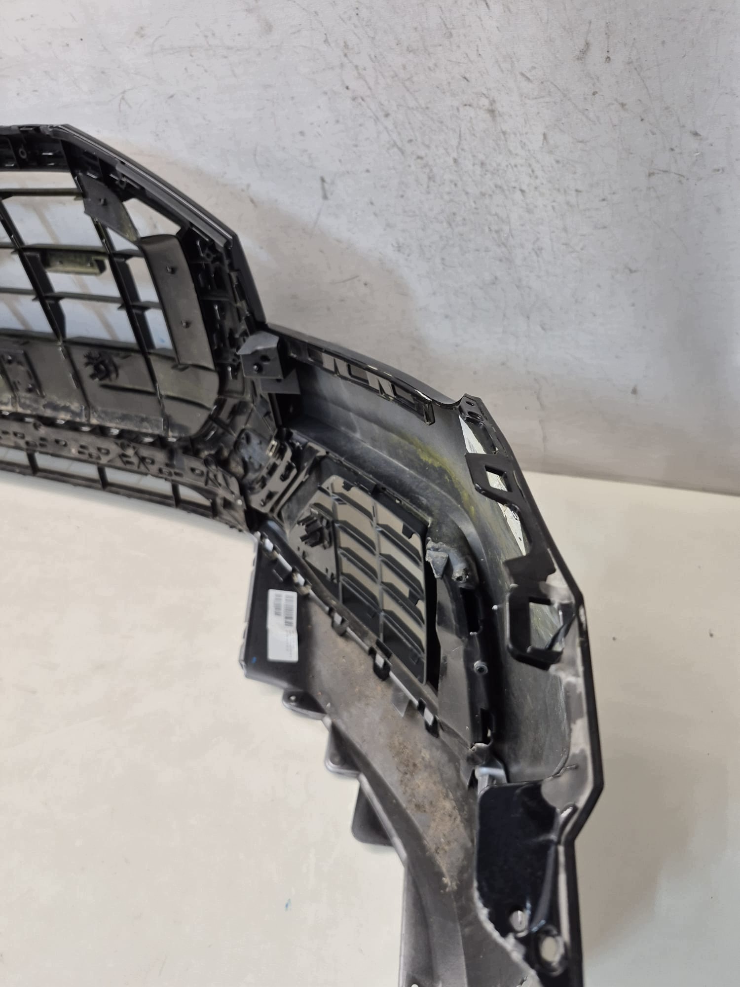 AUDI Q8 4M8 ZWYKLY 18- bumper front front grill grid PDC 4M8807437A