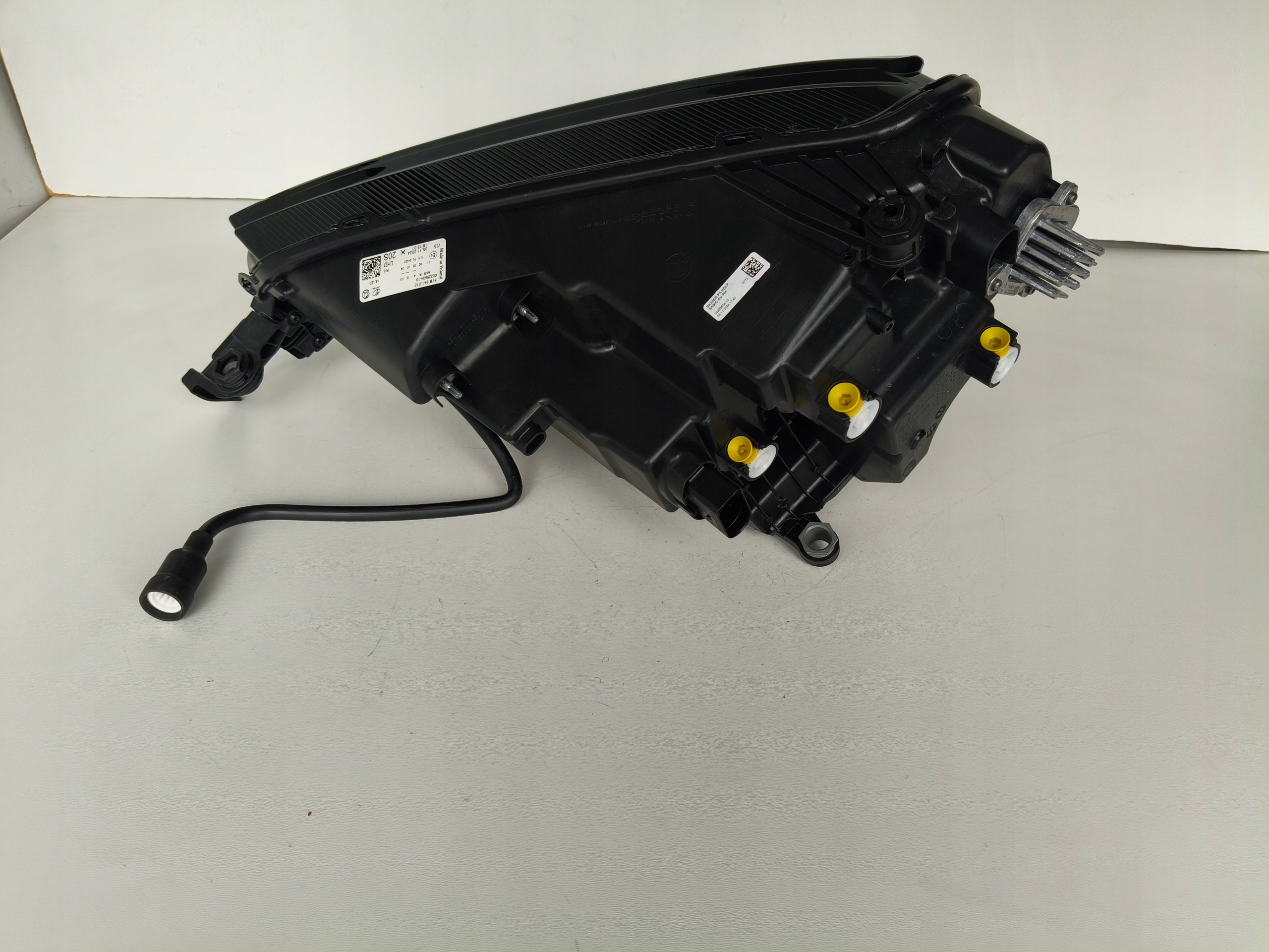 light right REFLEKTOR SKODA KAROQ 57A 21- LIFT LED