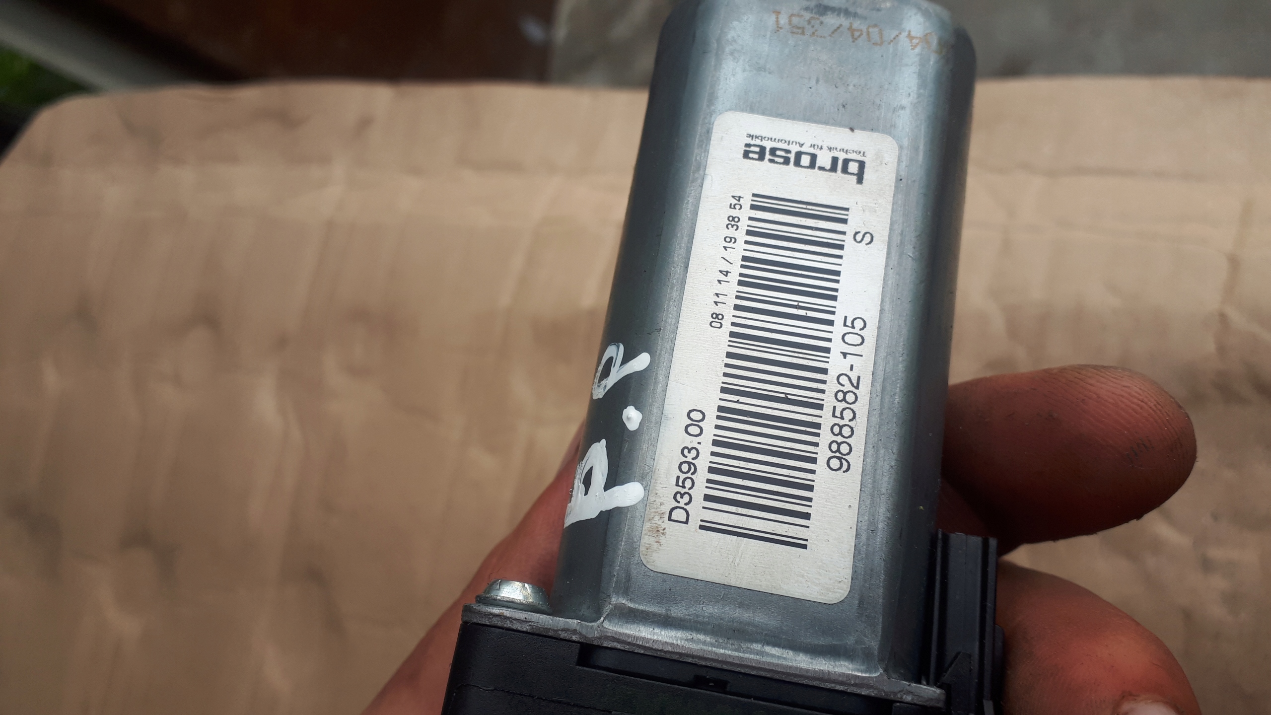 A6 C7 Motor Regulations- SITZ 988582-105