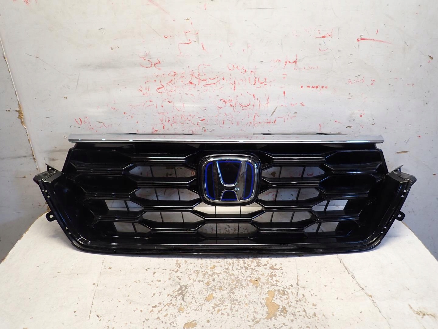 grille HONDA CRV VI 2022