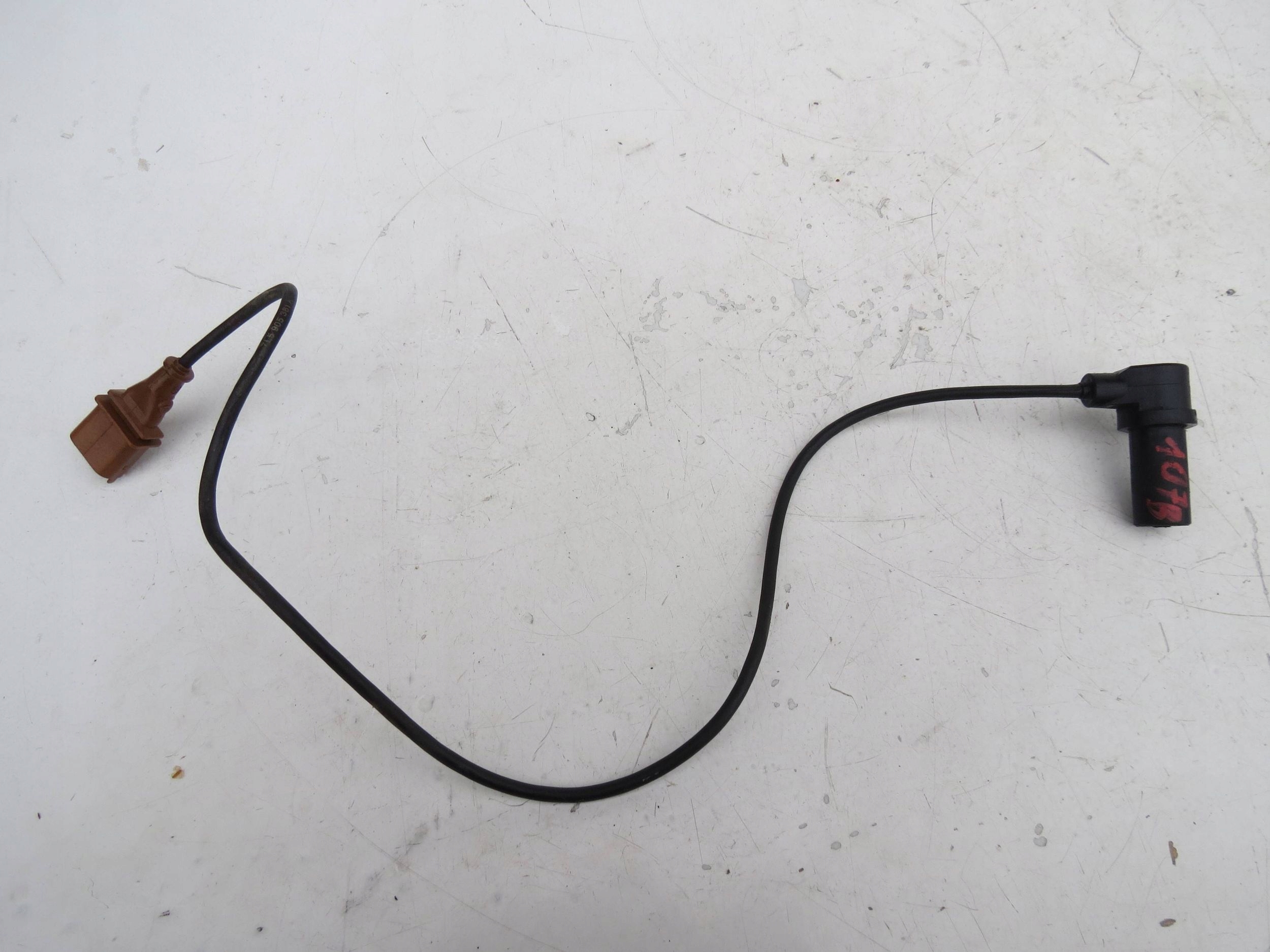 shaft position sensor PORSCHE CAYENNE and 7L5 (9PA) (2002-2010) 7L5905981