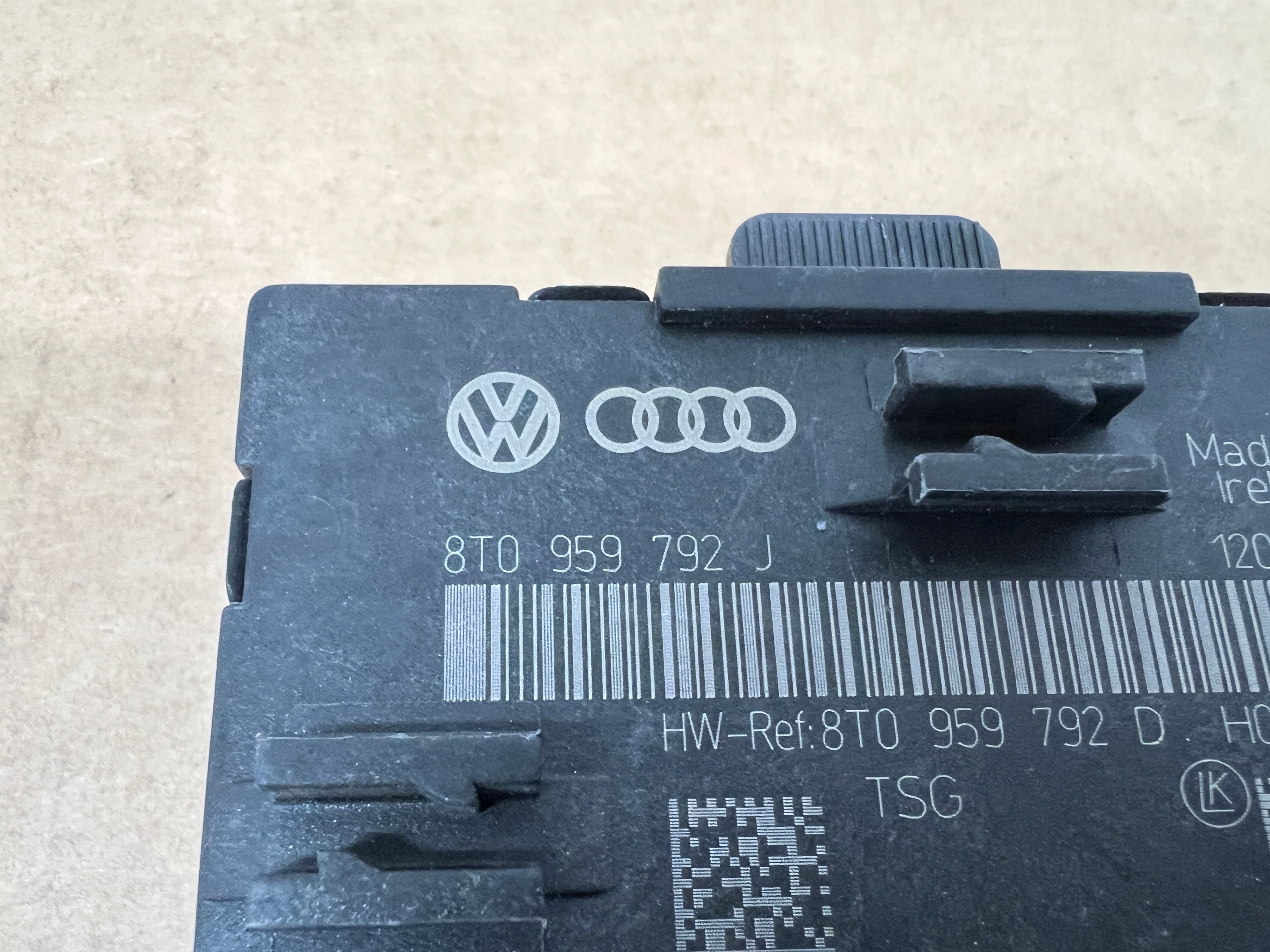 Audi A5 8T SPORTBACK module door right front 8T0959792J